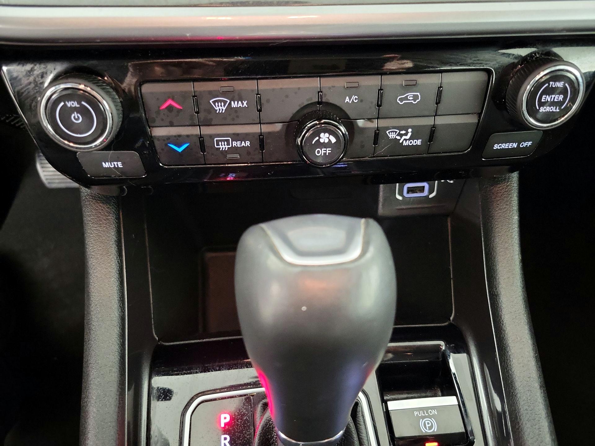 Thumbnail: 2022 Jeep Compass - 16