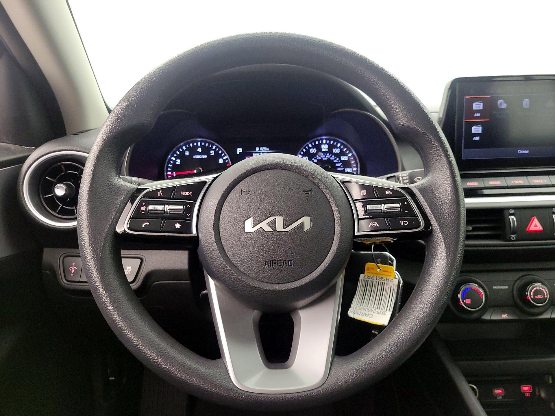 Thumbnail: 2024 Kia Forte - 10