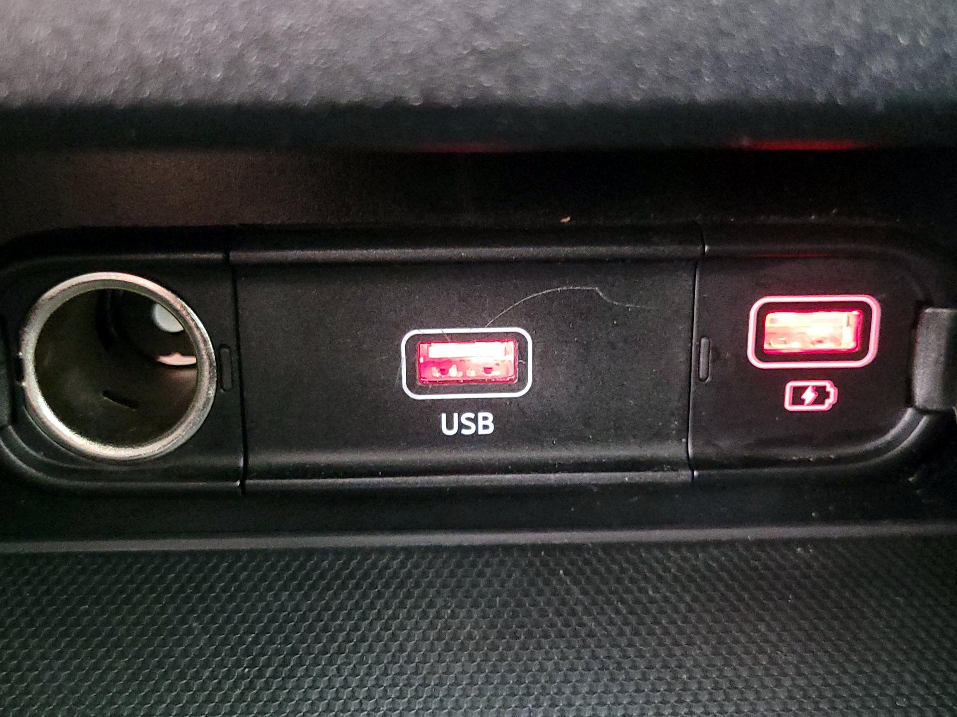 Thumbnail: 2024 Kia Forte - 18