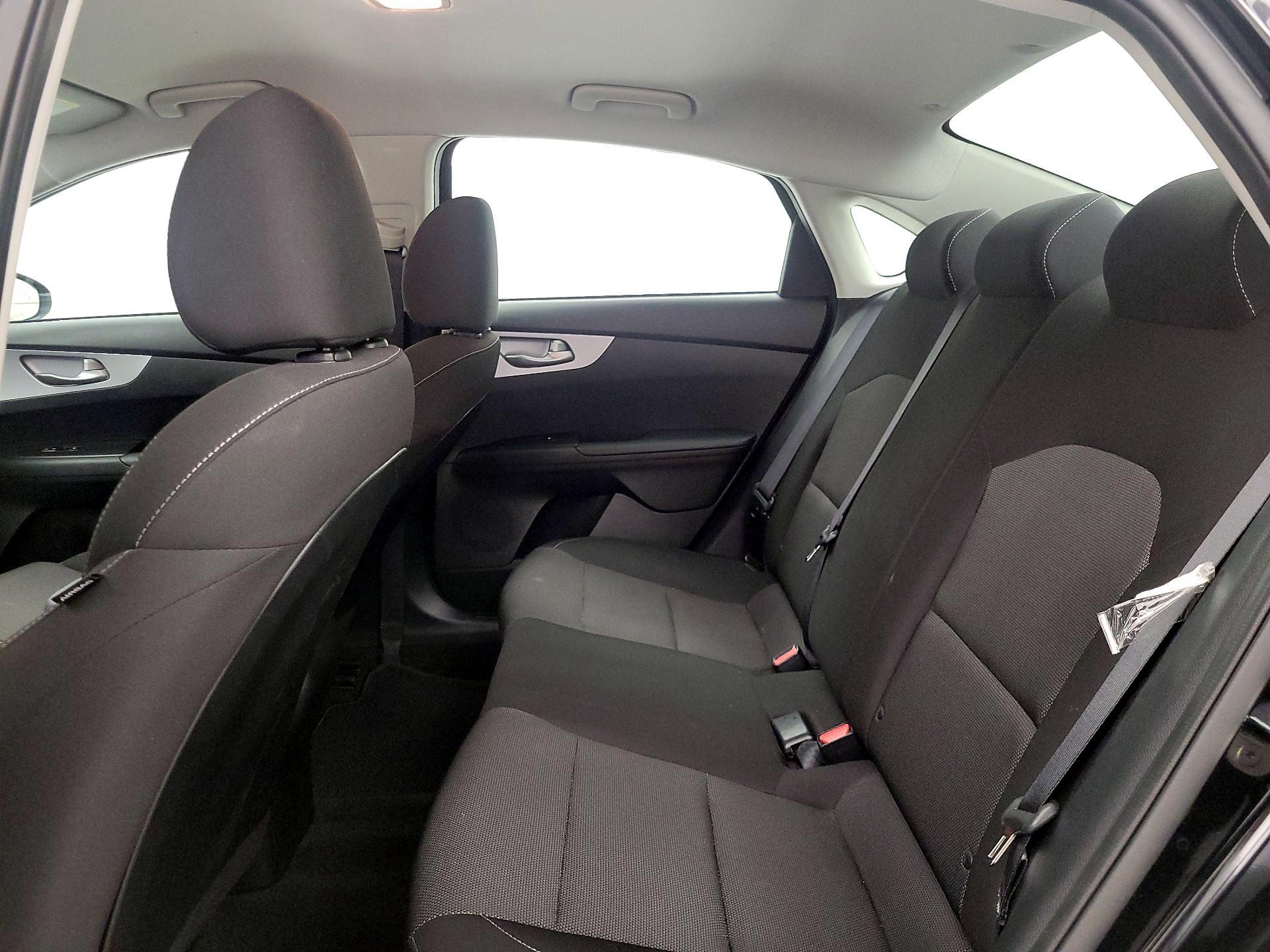 Thumbnail: 2024 Kia Forte - 19