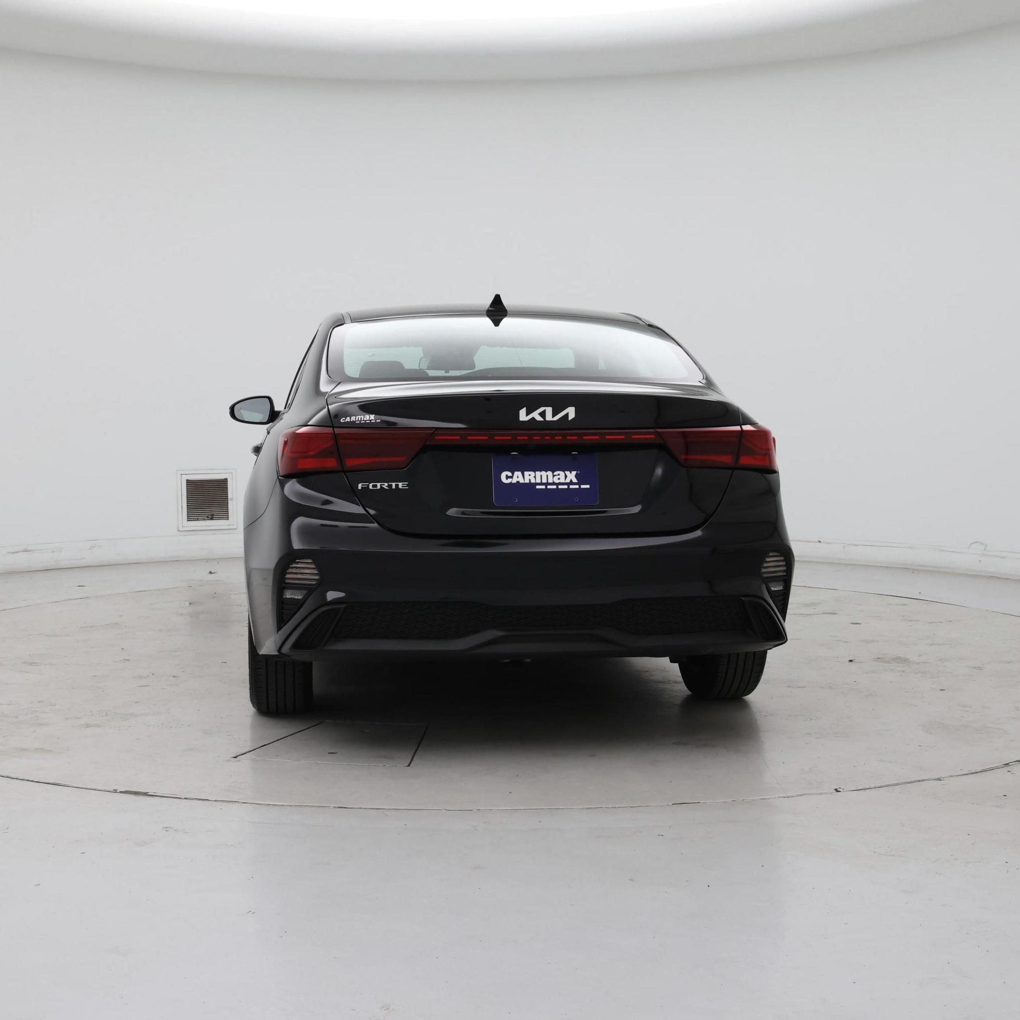 Thumbnail: 2024 Kia Forte - 6