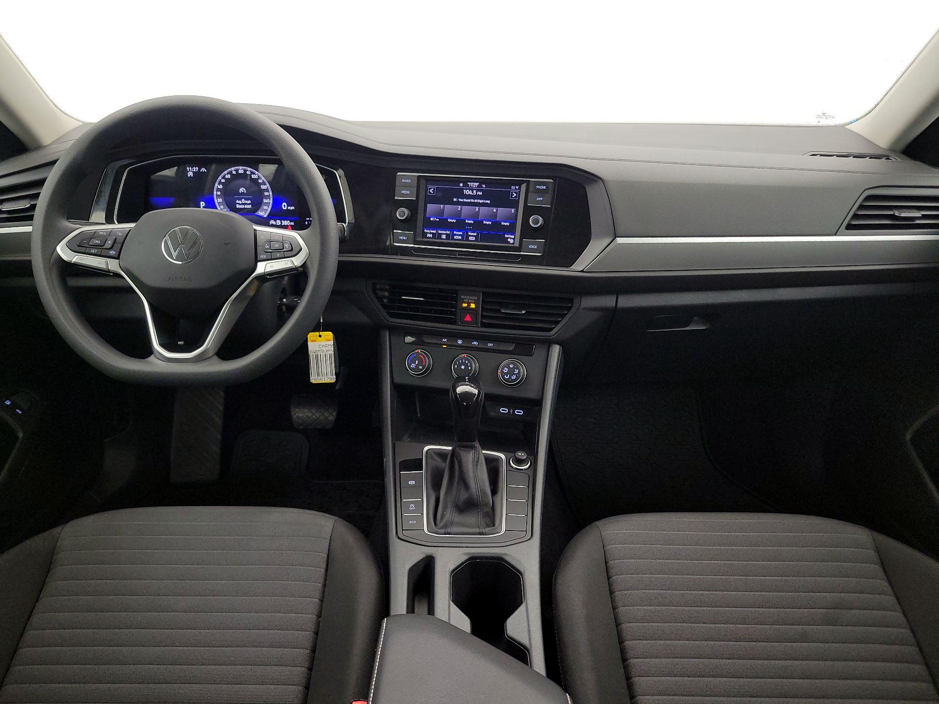 Thumbnail: 2023 Volkswagen Jetta - 9