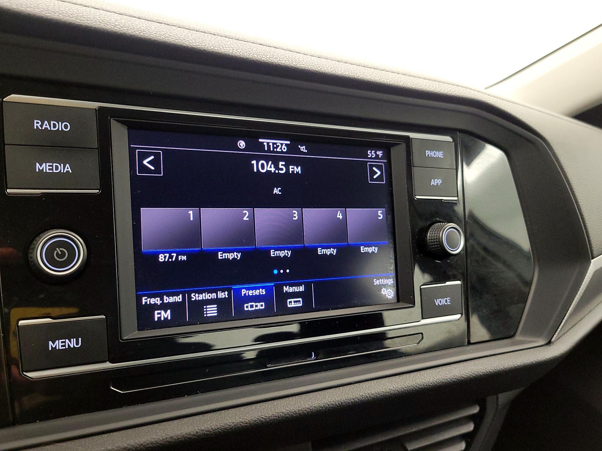 Thumbnail: 2023 Volkswagen Jetta - 15