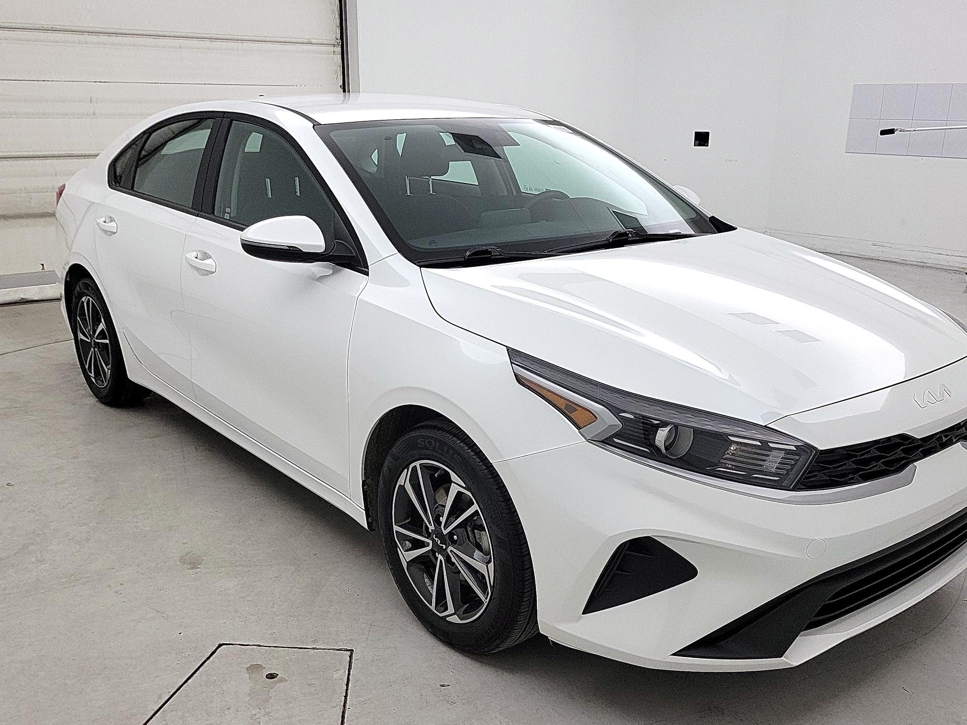 Thumbnail: 2024 Kia Forte - 1