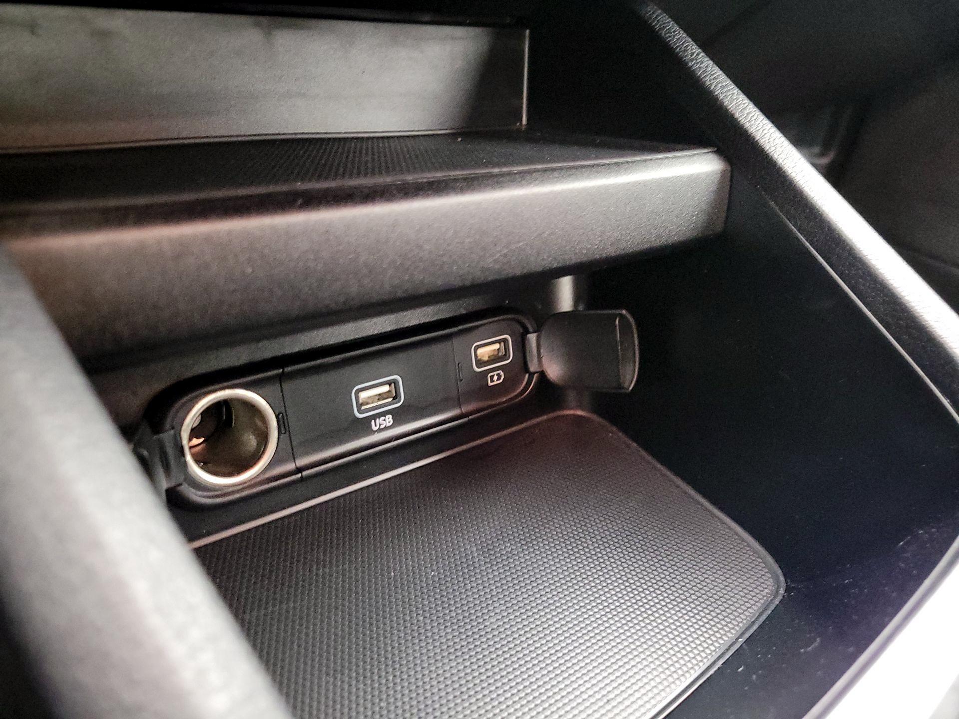 Thumbnail: 2024 Kia Forte - 16