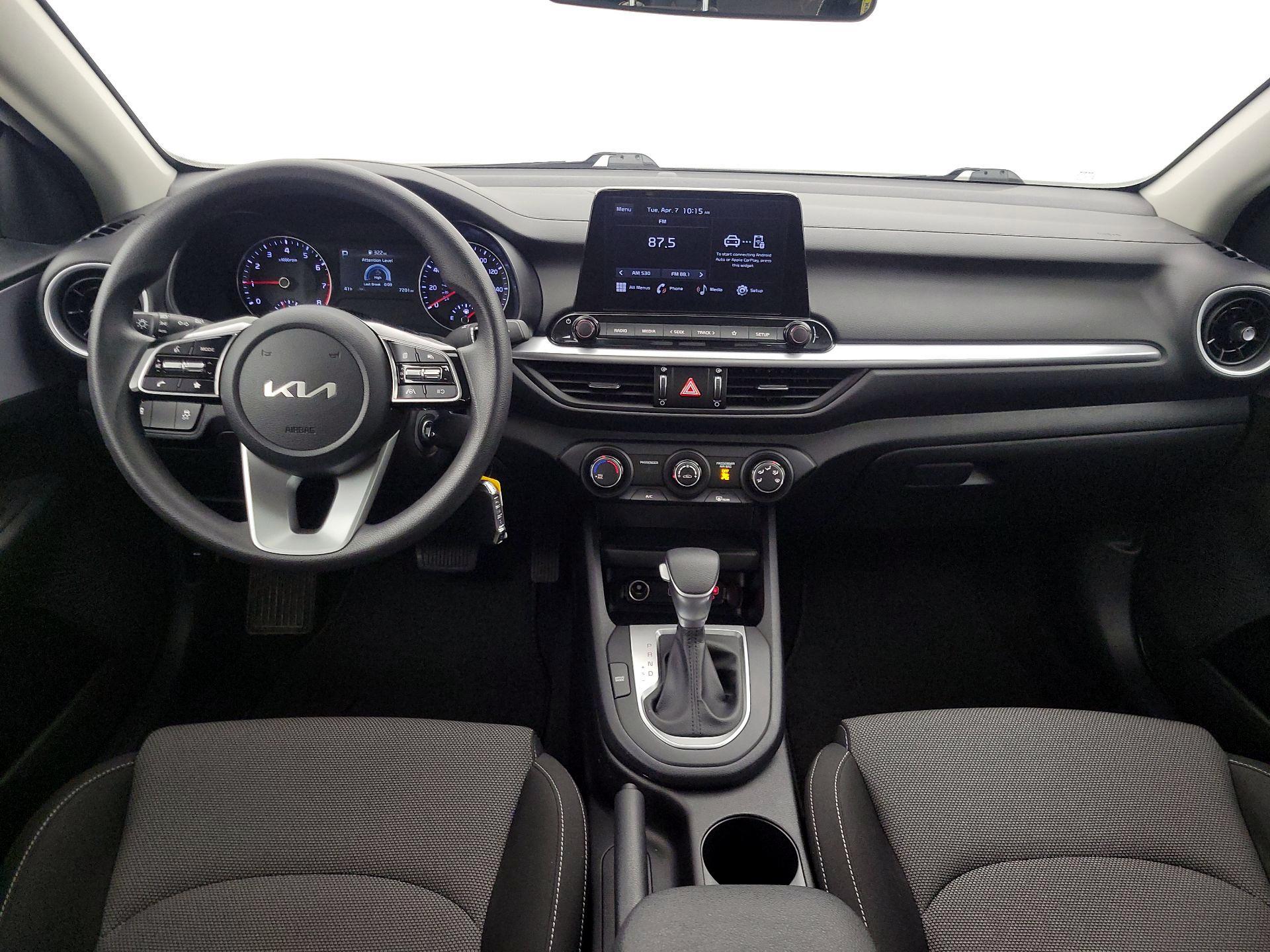 Thumbnail: 2024 Kia Forte - 8