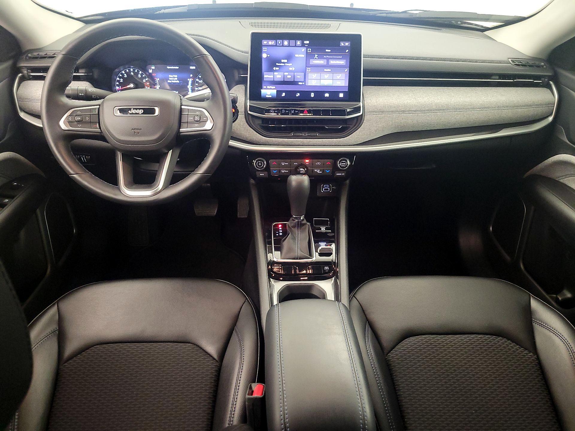 Thumbnail: 2022 Jeep Compass - 9