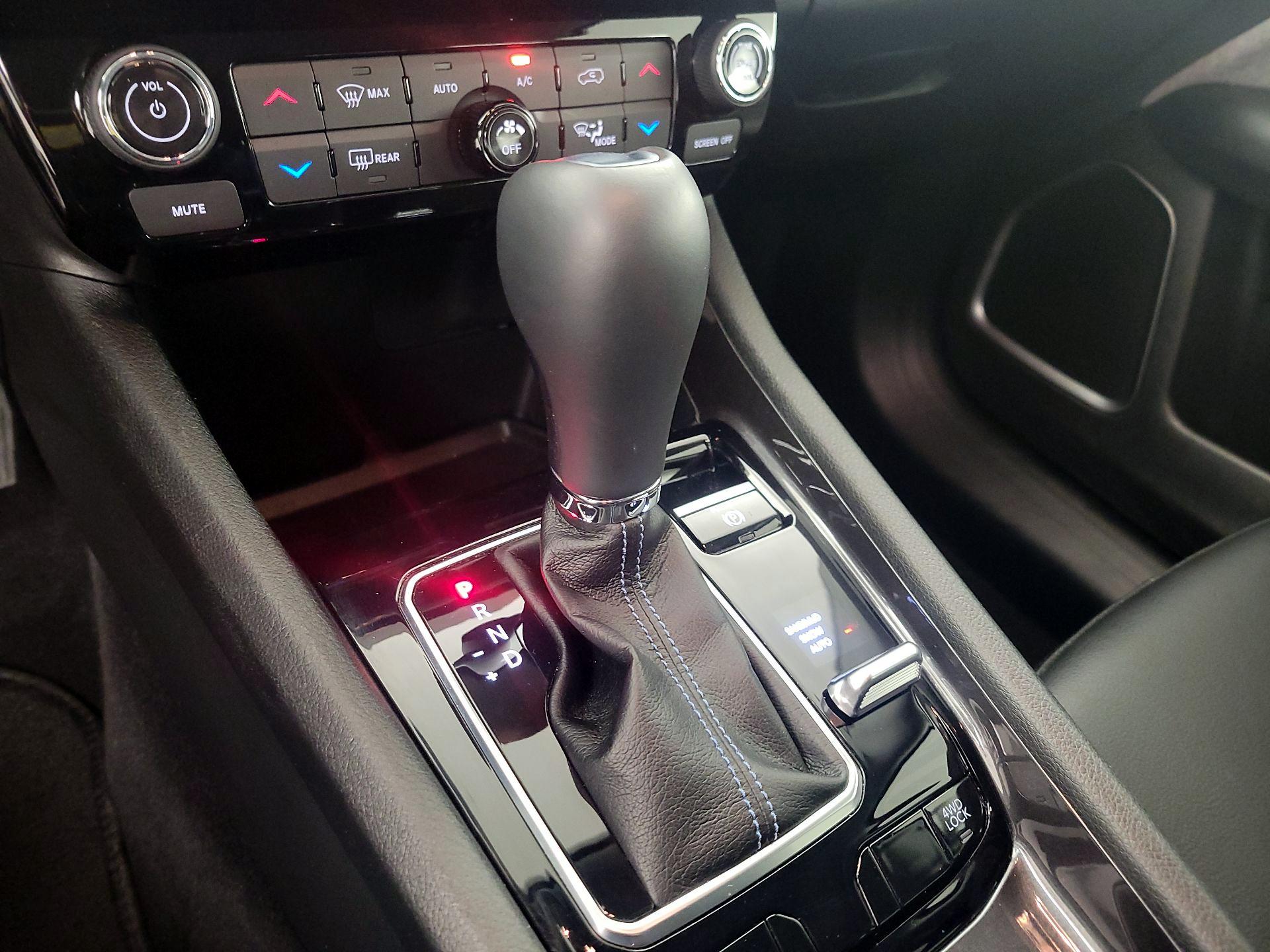 Thumbnail: 2022 Jeep Compass - 17