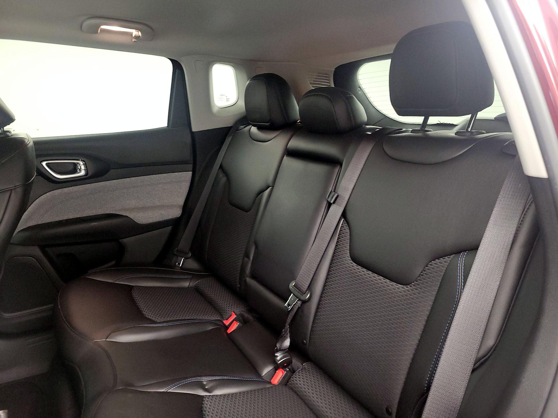 Thumbnail: 2022 Jeep Compass - 19