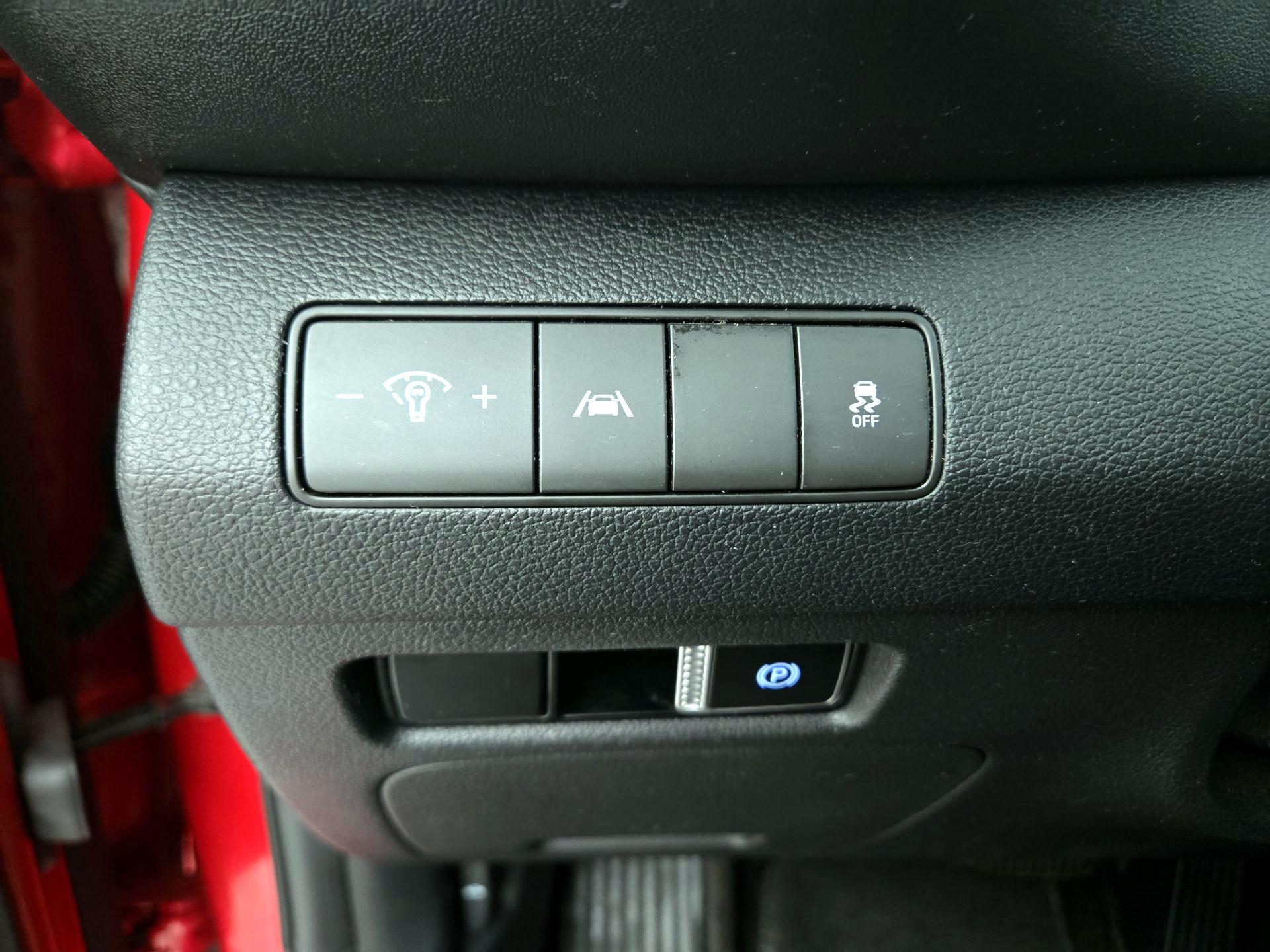 Thumbnail: 2021 Hyundai Santa Fe - 13