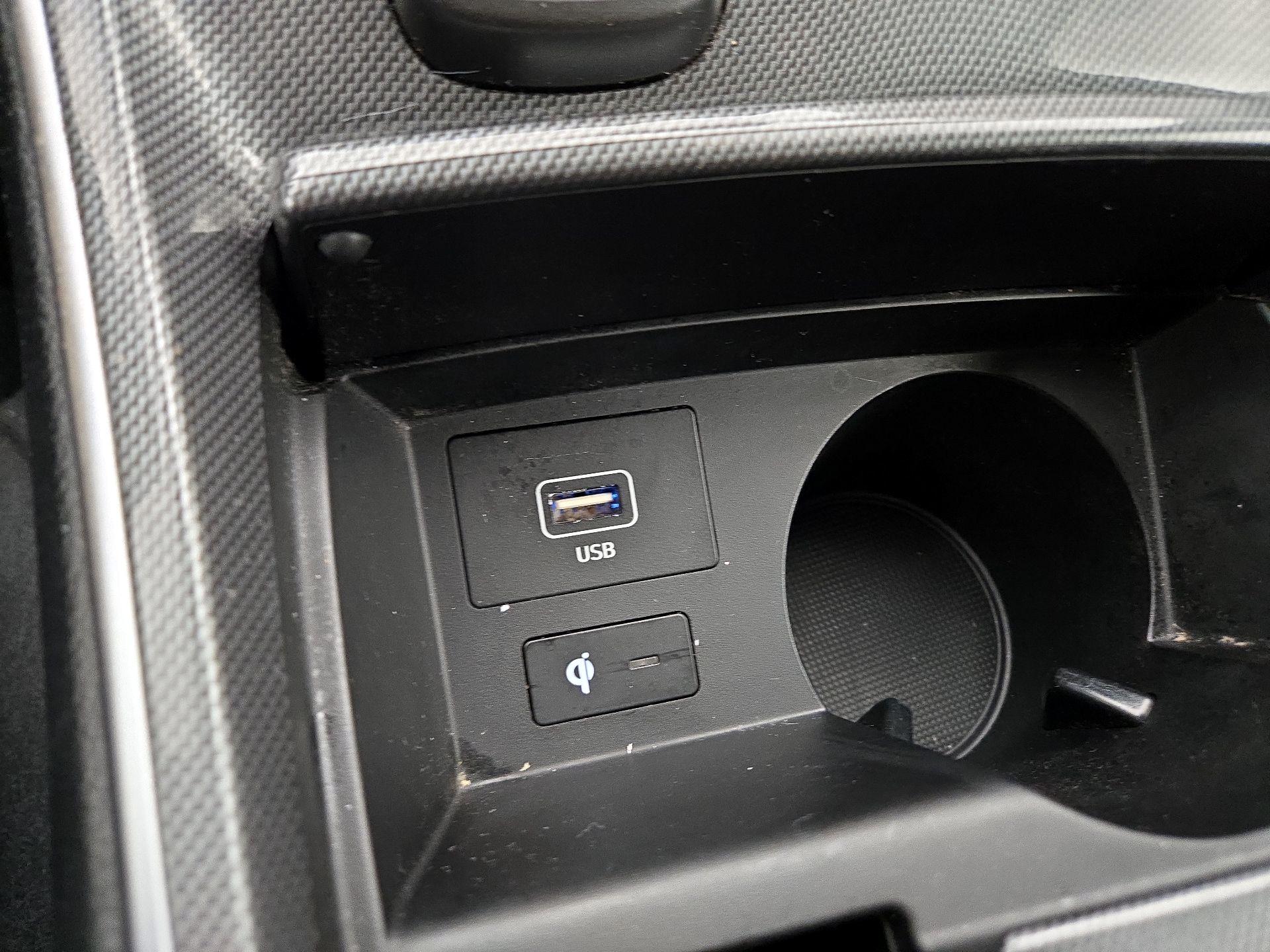 Thumbnail: 2021 Hyundai Santa Fe - 18