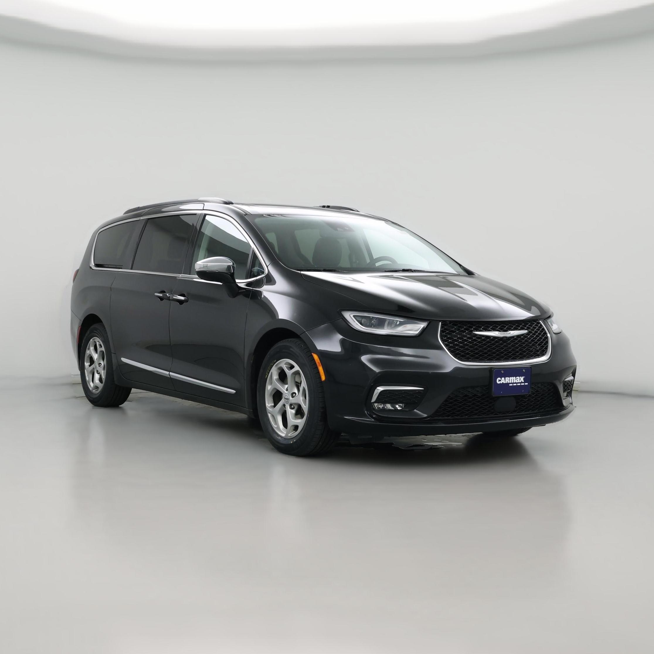 Thumbnail: 2023 Chrysler Pacifica - 1