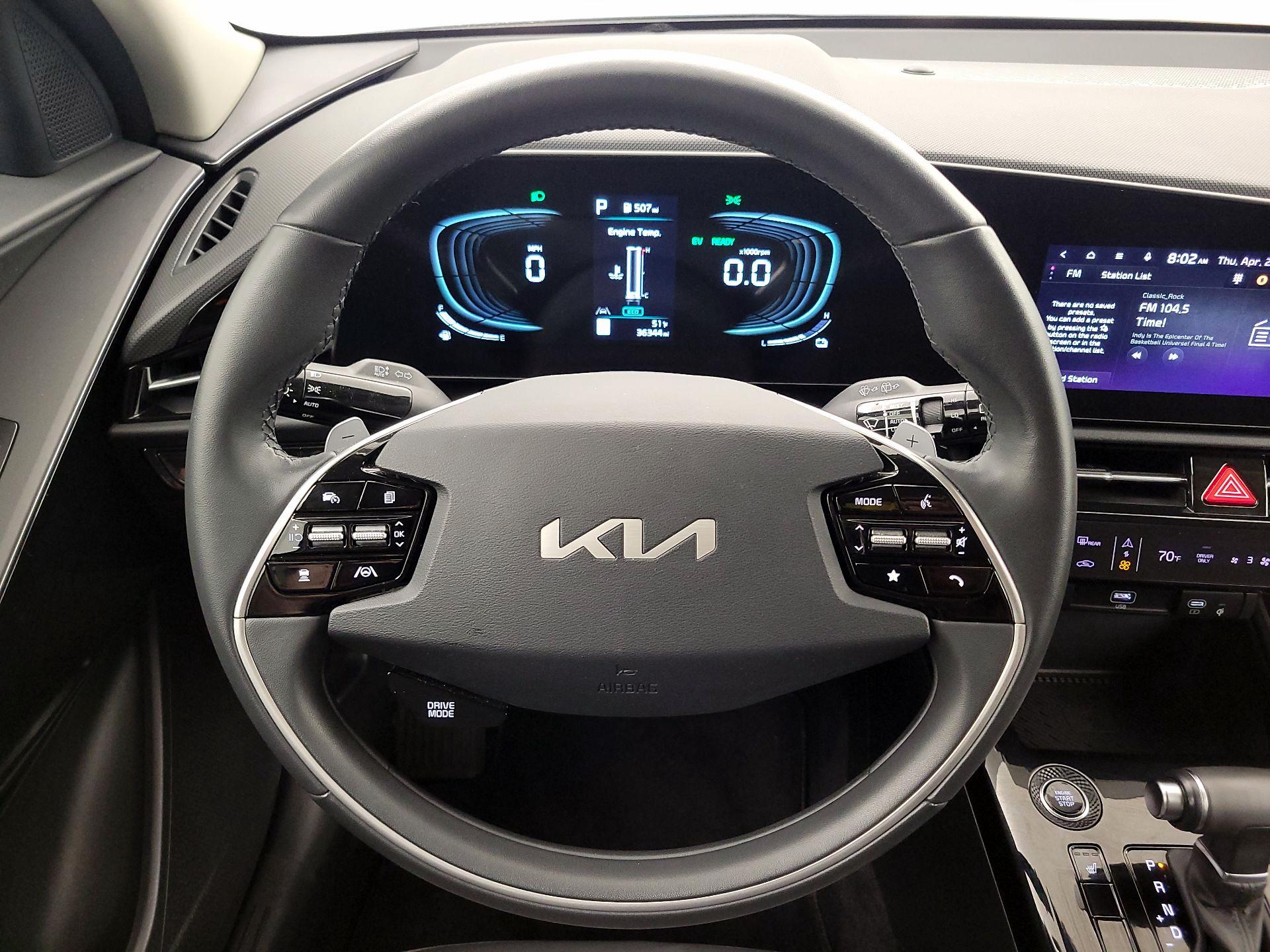 Thumbnail: 2023 Kia Niro - 10