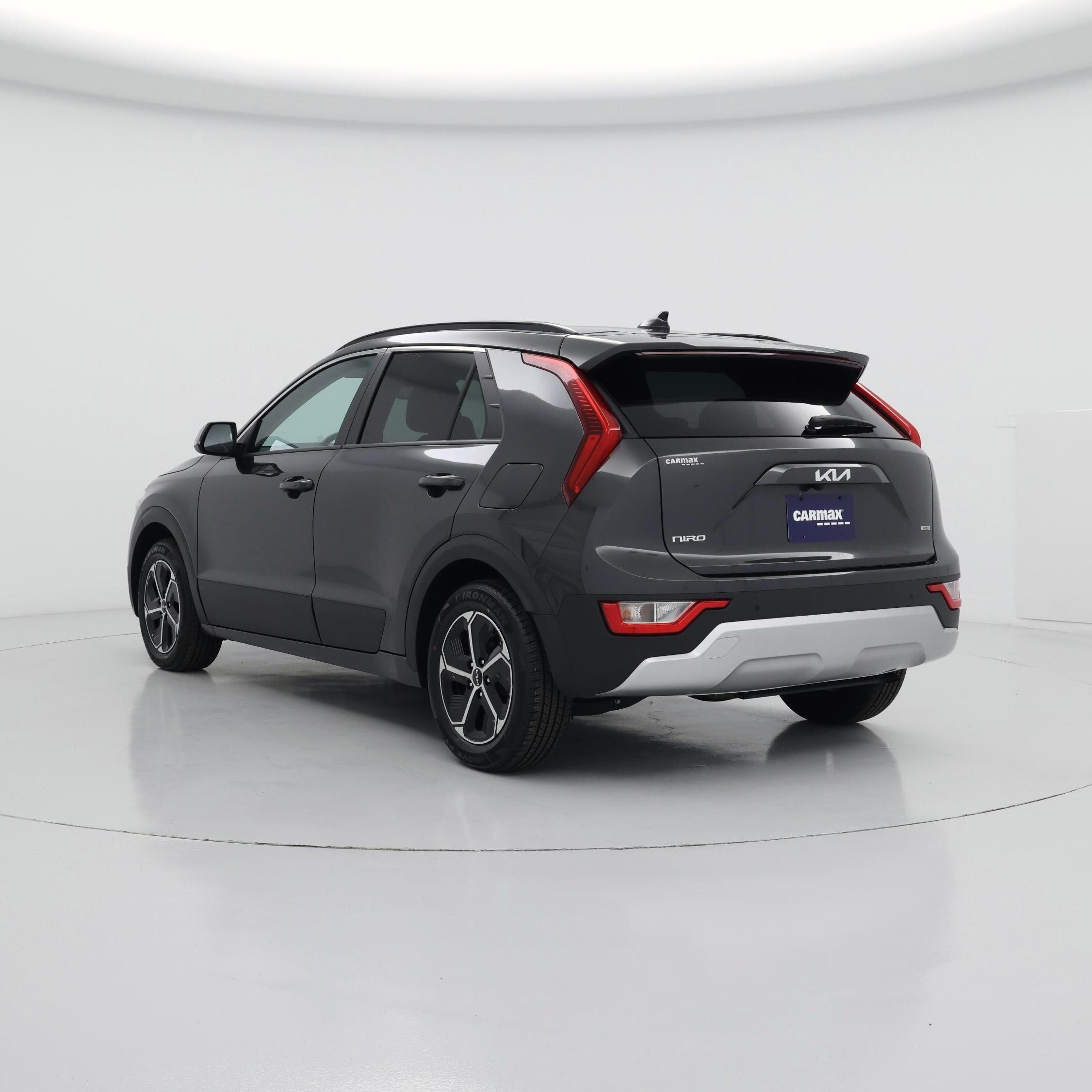 Thumbnail: 2023 Kia Niro - 2
