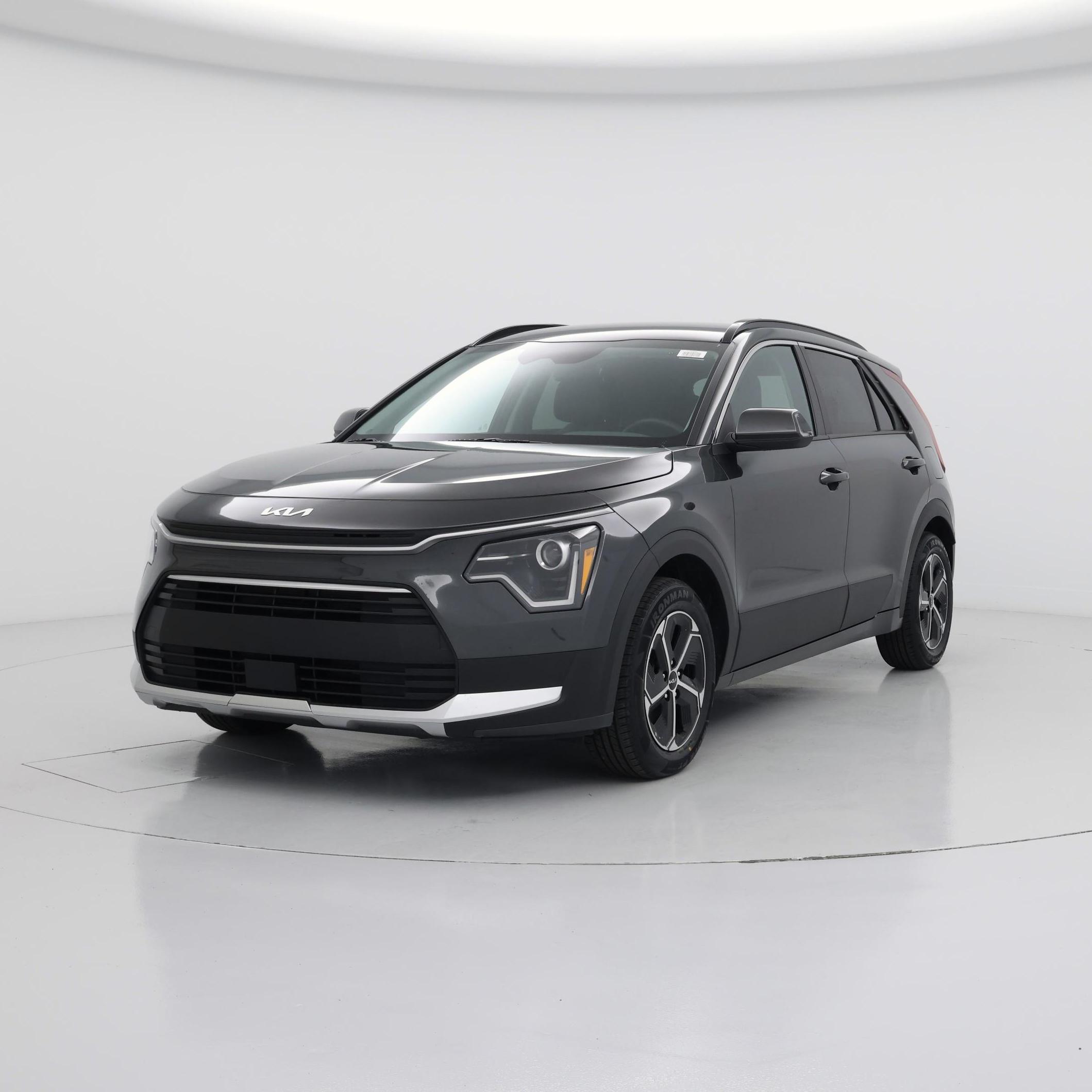 Thumbnail: 2023 Kia Niro - 4