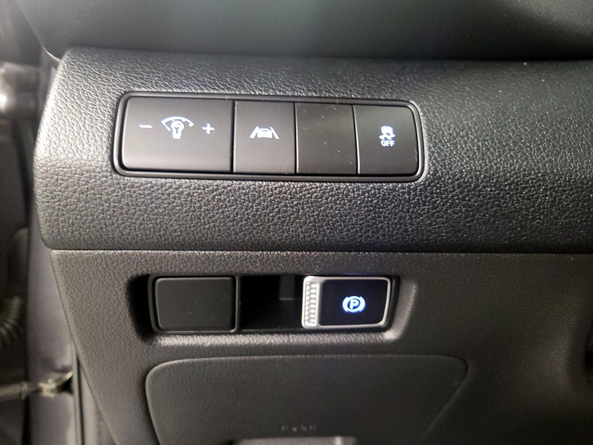 Thumbnail: 2023 Hyundai Santa Fe - 13