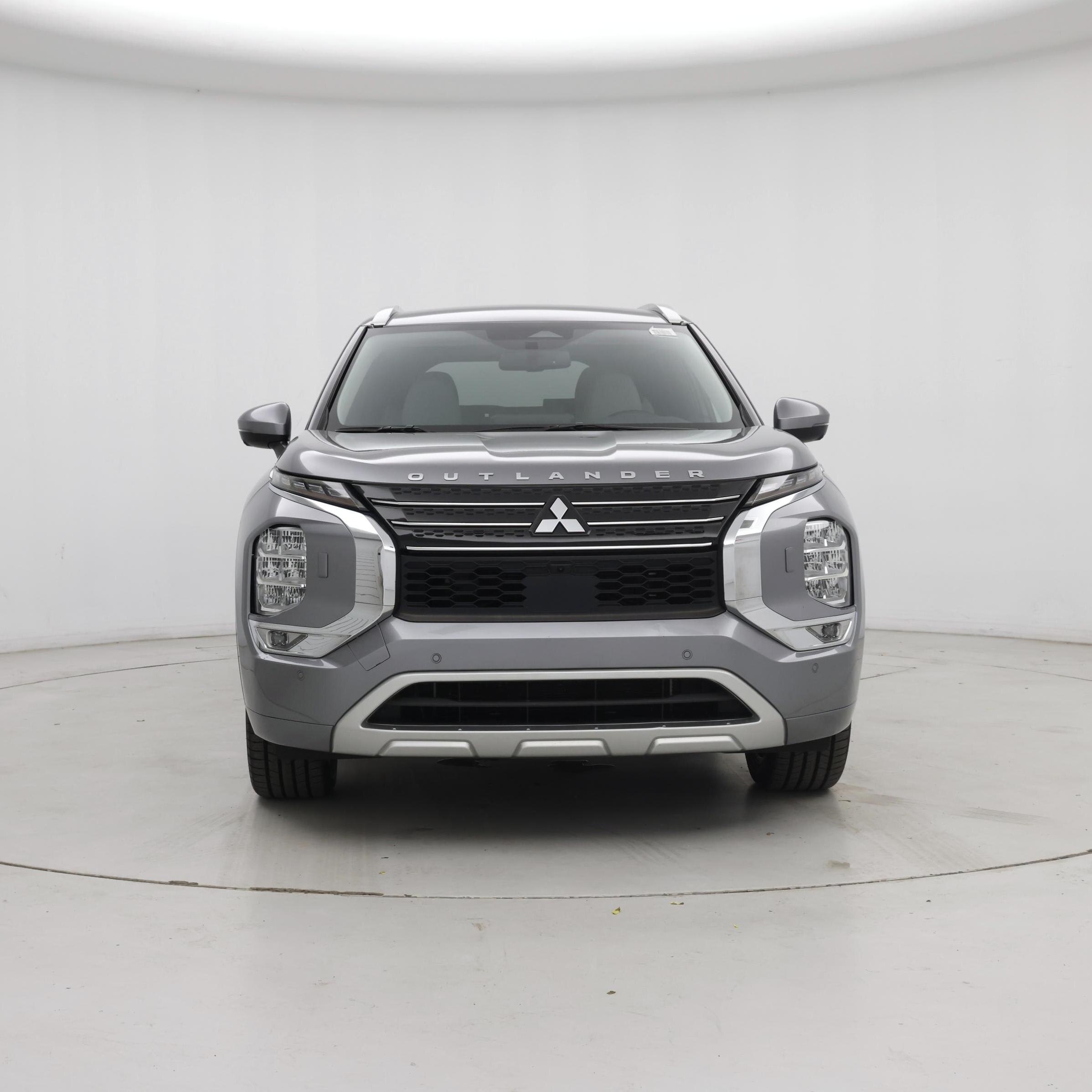 Thumbnail: 2023 Mitsubishi Outlander - 5