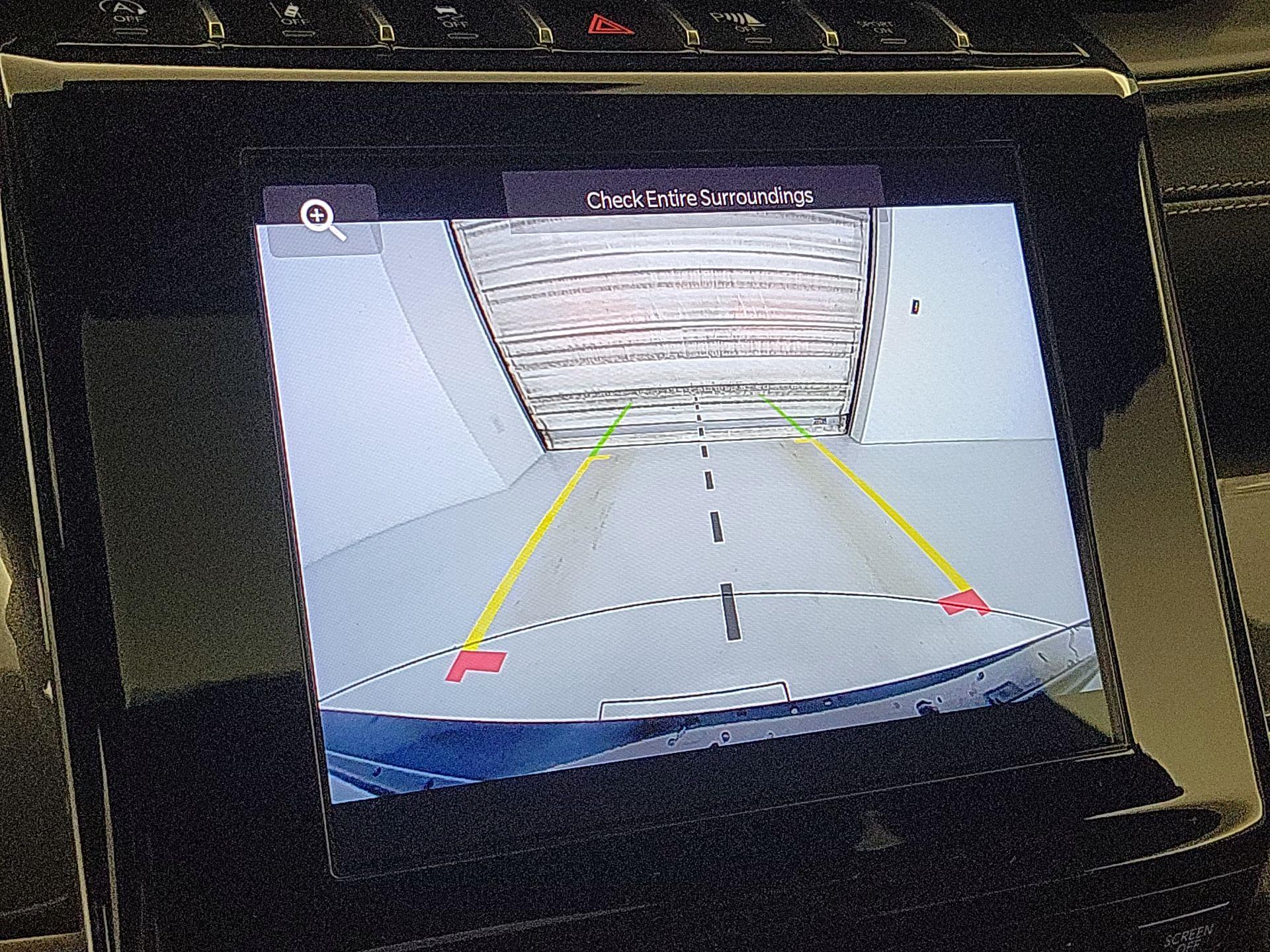 Thumbnail: 2023 Jeep Grand Cherokee - 14