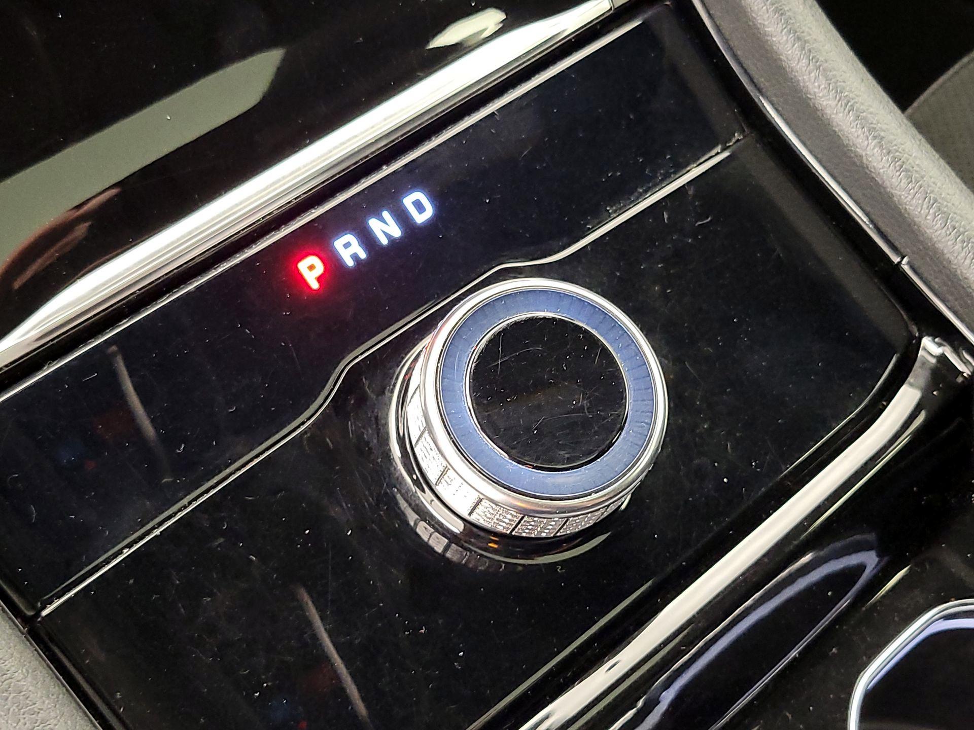 Thumbnail: 2023 Jeep Grand Cherokee - 17