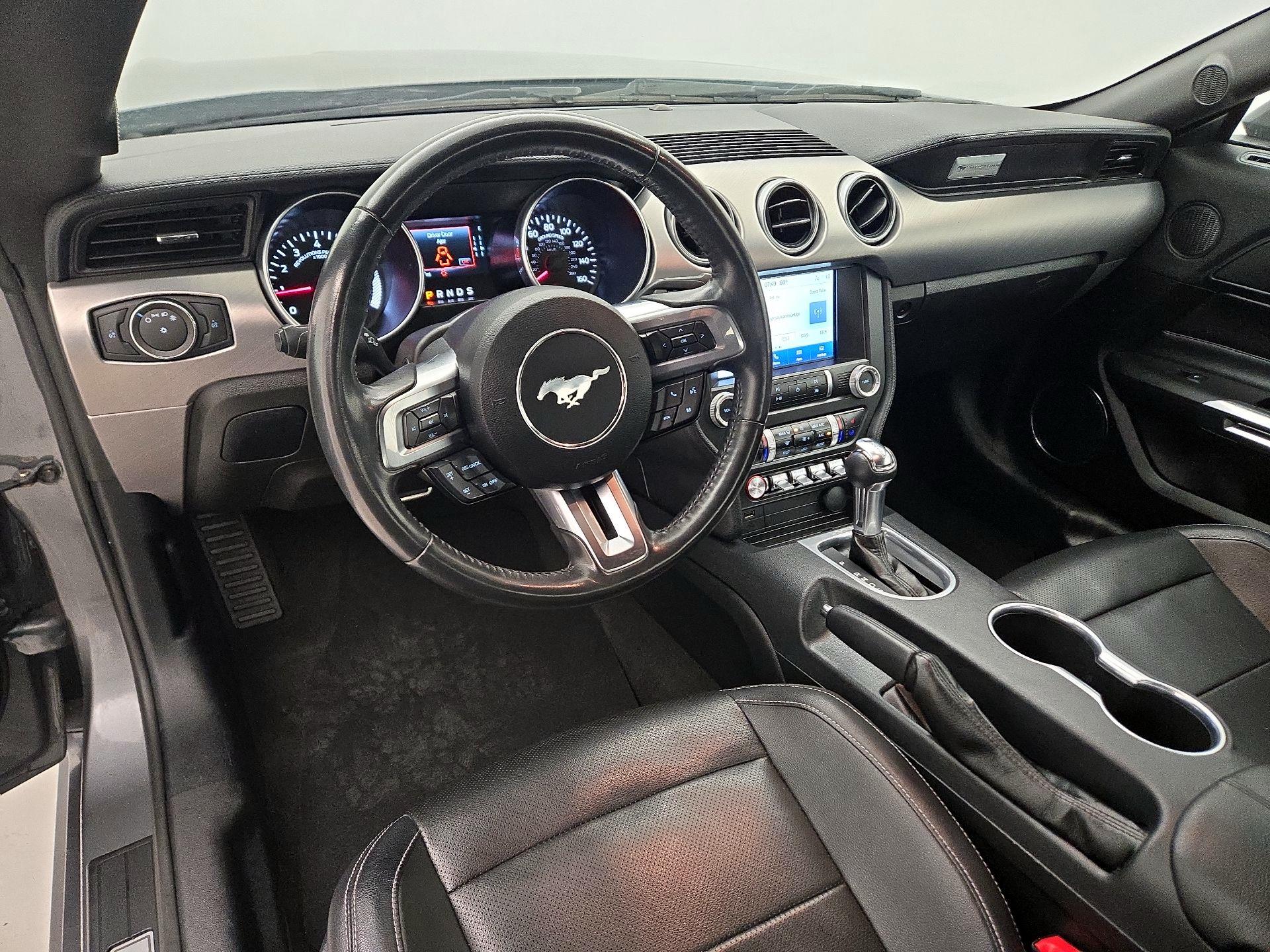 Thumbnail: 2022 Ford Mustang - 9