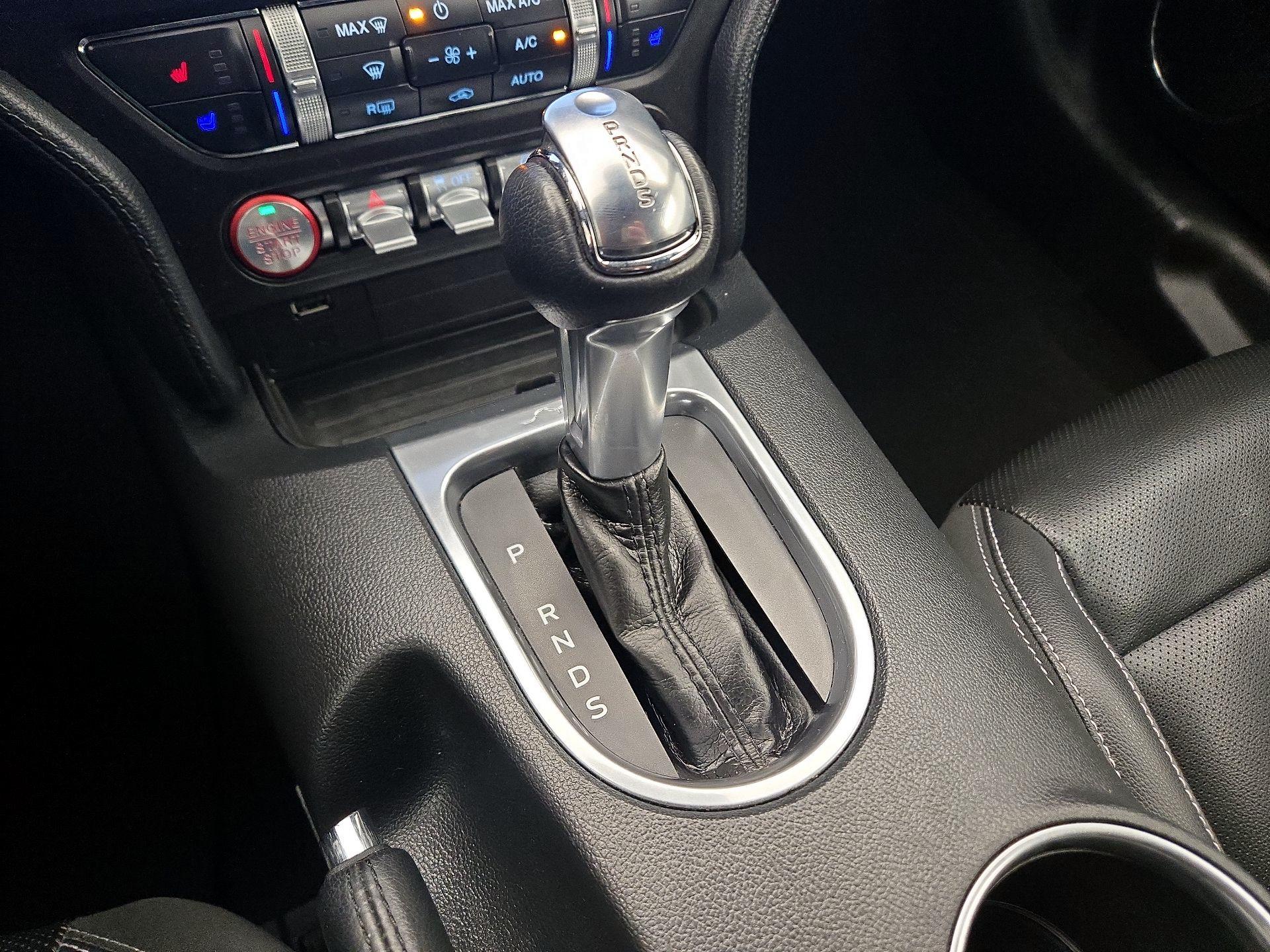 Thumbnail: 2022 Ford Mustang - 17