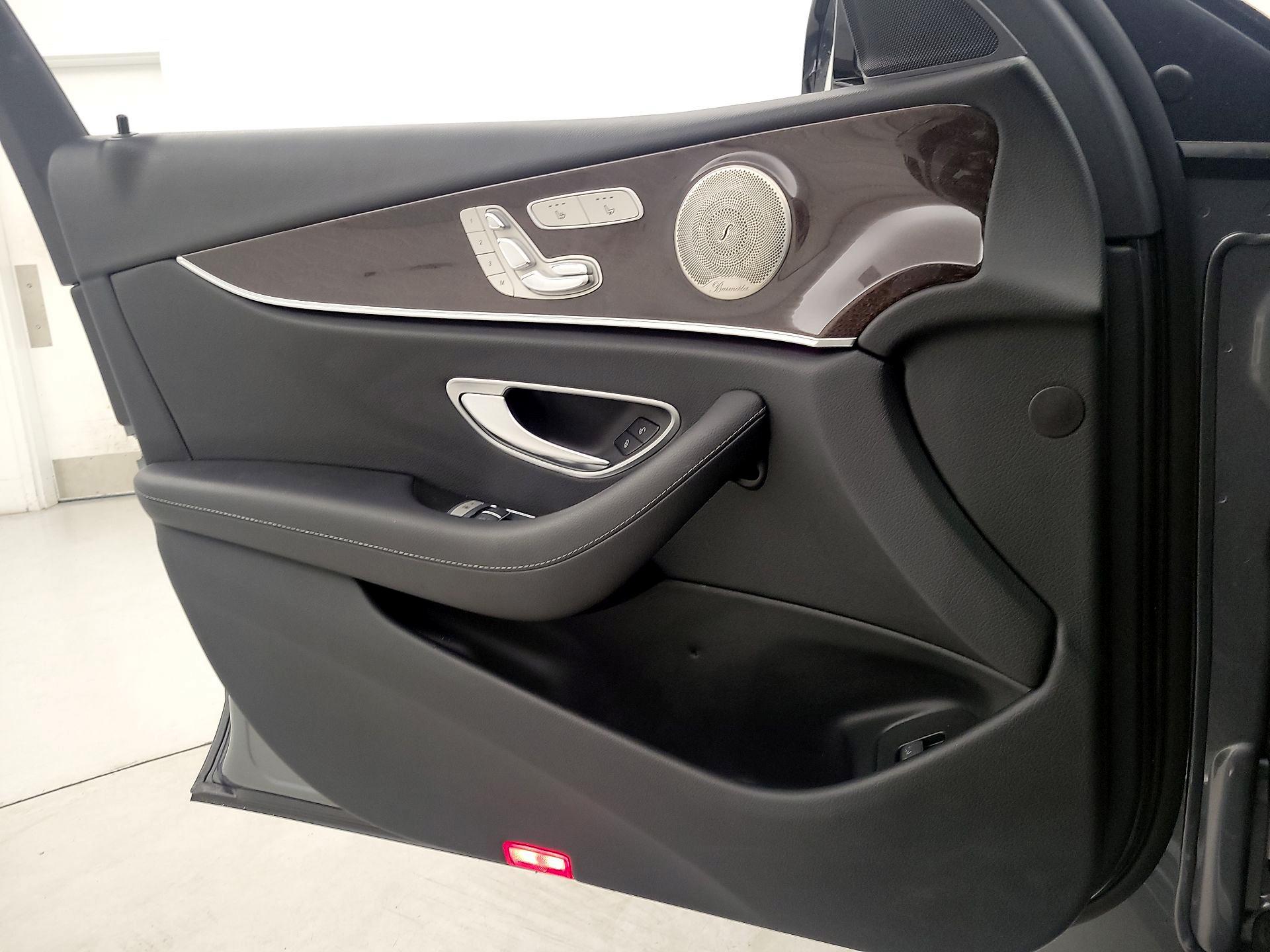 Thumbnail: 2023 Mercedes-Benz E-Class - 10