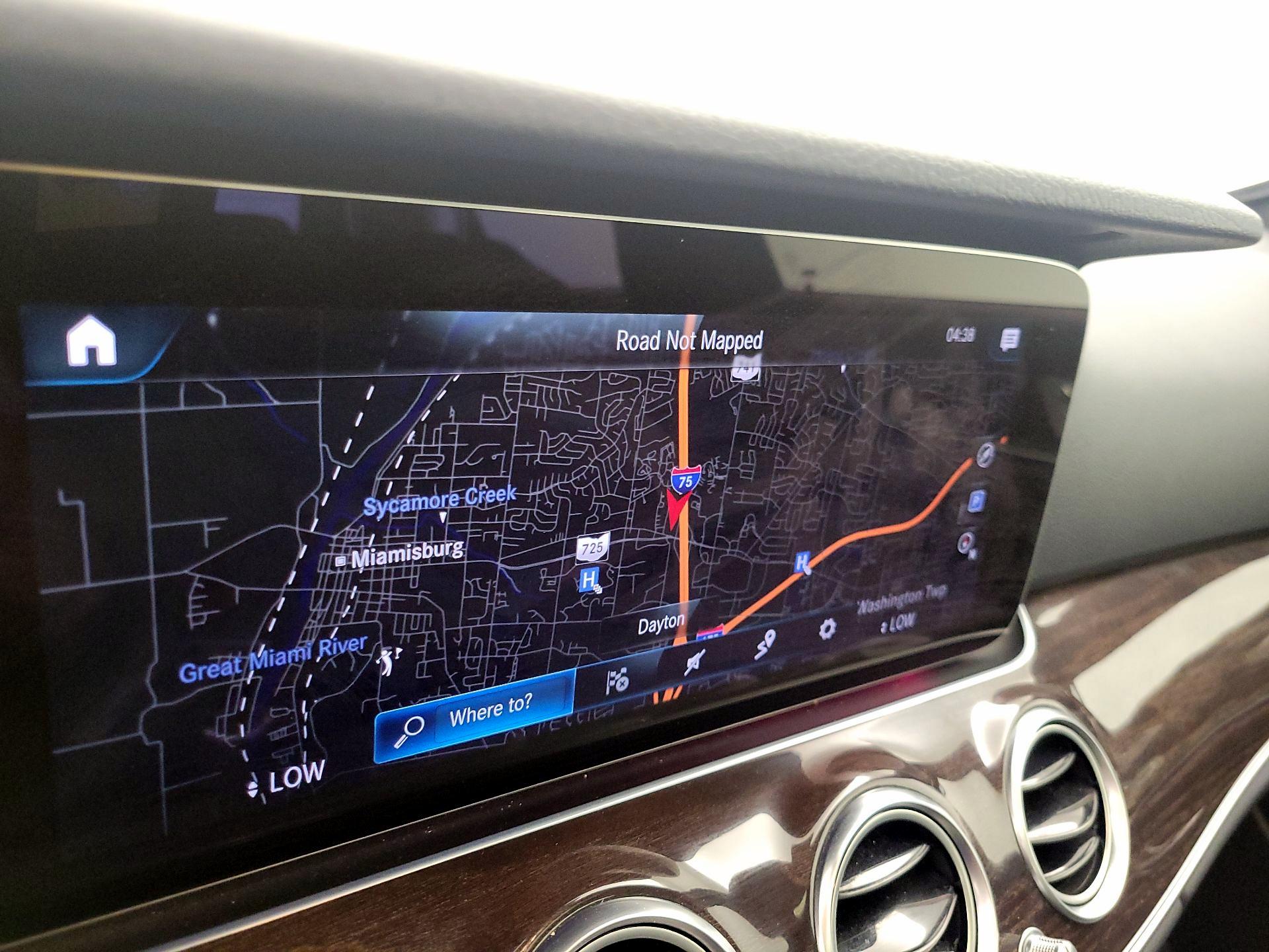 Thumbnail: 2023 Mercedes-Benz E-Class - 12