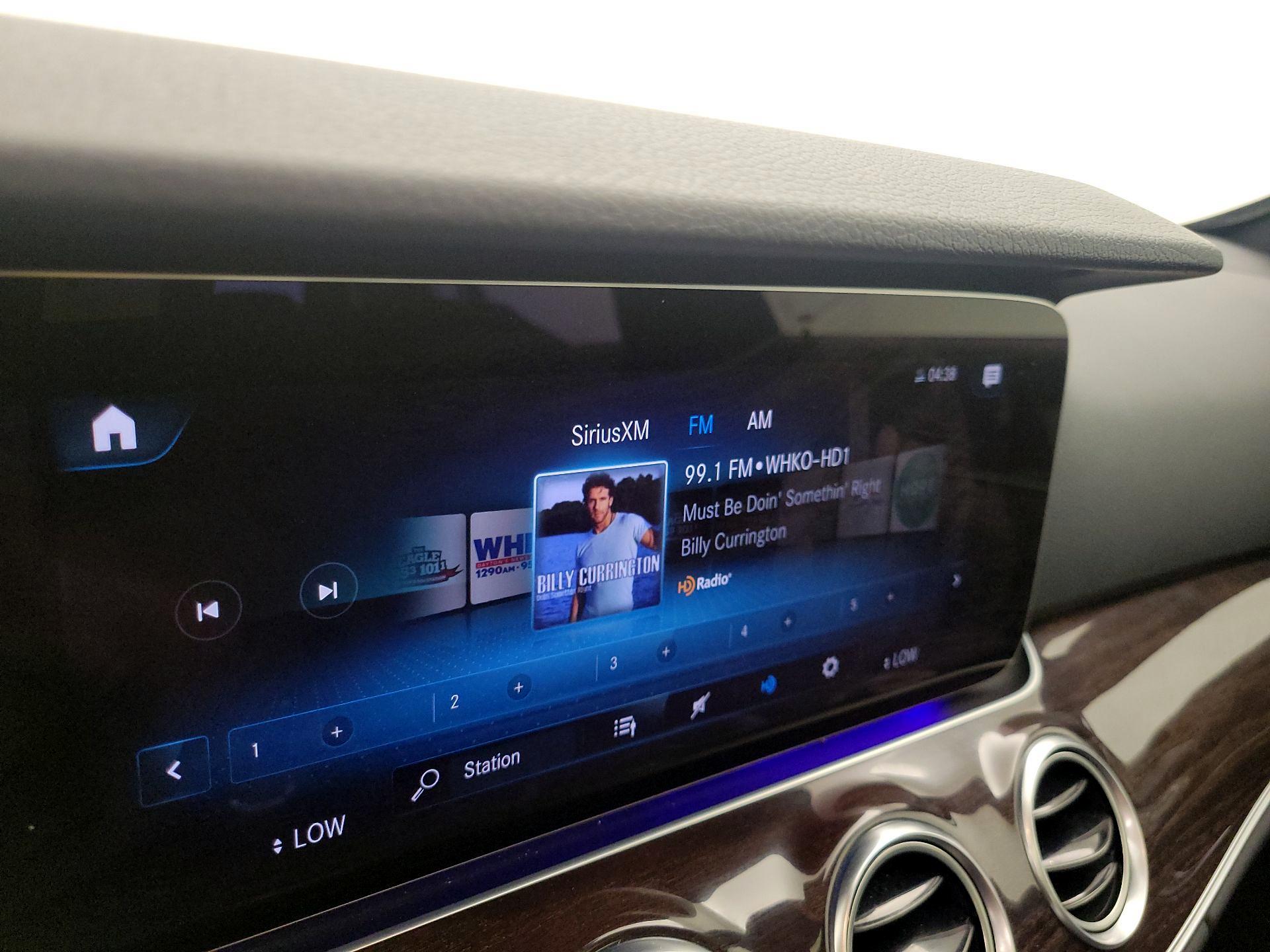 Thumbnail: 2023 Mercedes-Benz E-Class - 14