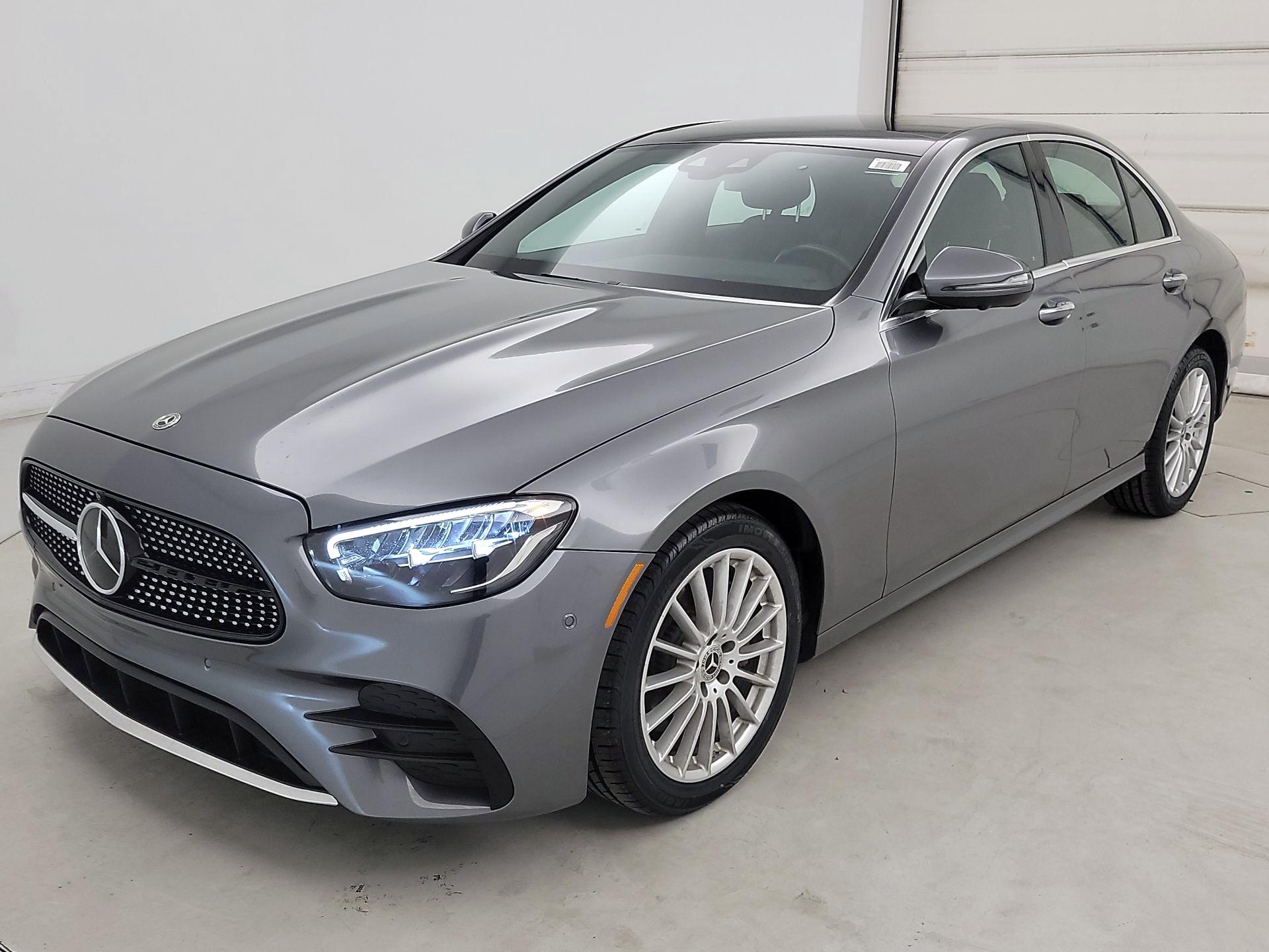 Thumbnail: 2023 Mercedes-Benz E-Class - 3