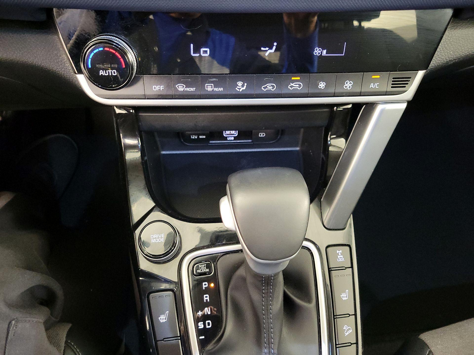 Thumbnail: 2023 Kia Seltos - 17