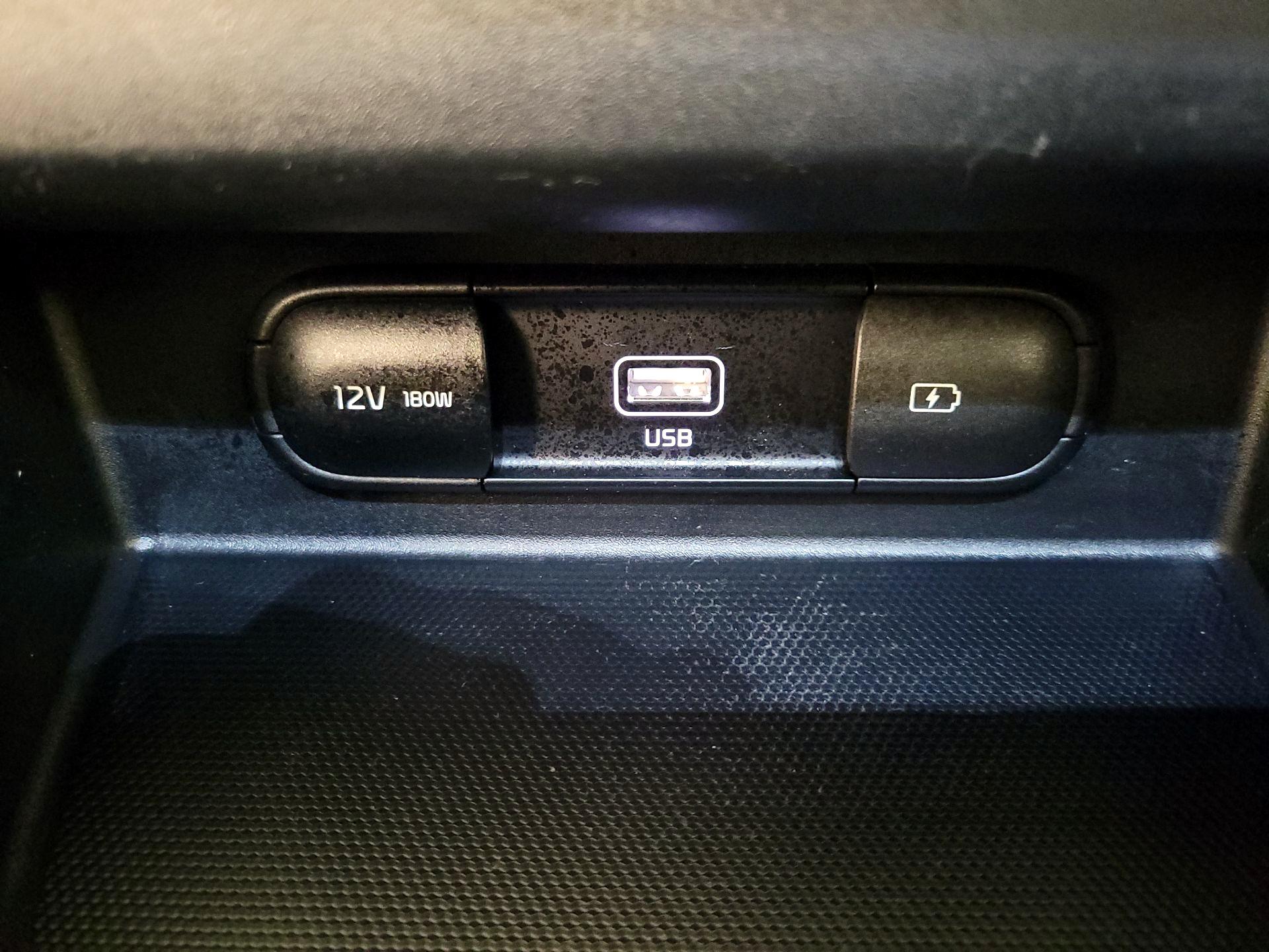 Thumbnail: 2023 Kia Seltos - 19