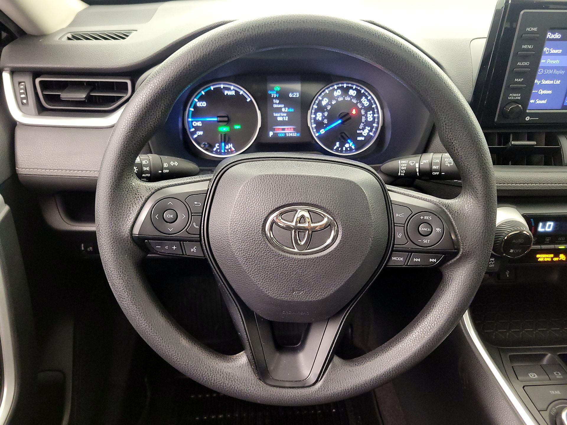 Thumbnail: 2021 Toyota RAV4 - 10