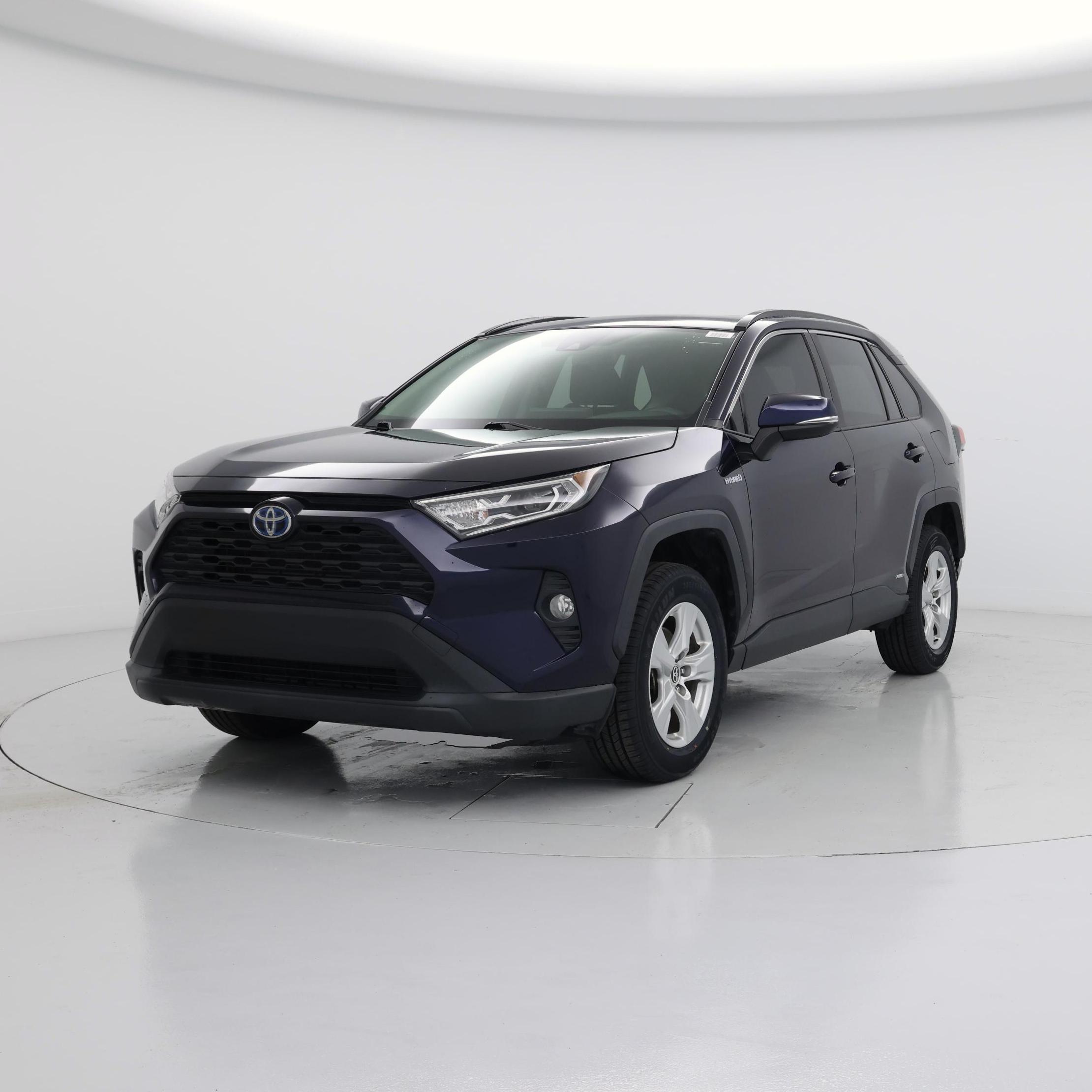 Thumbnail: 2021 Toyota RAV4 - 4