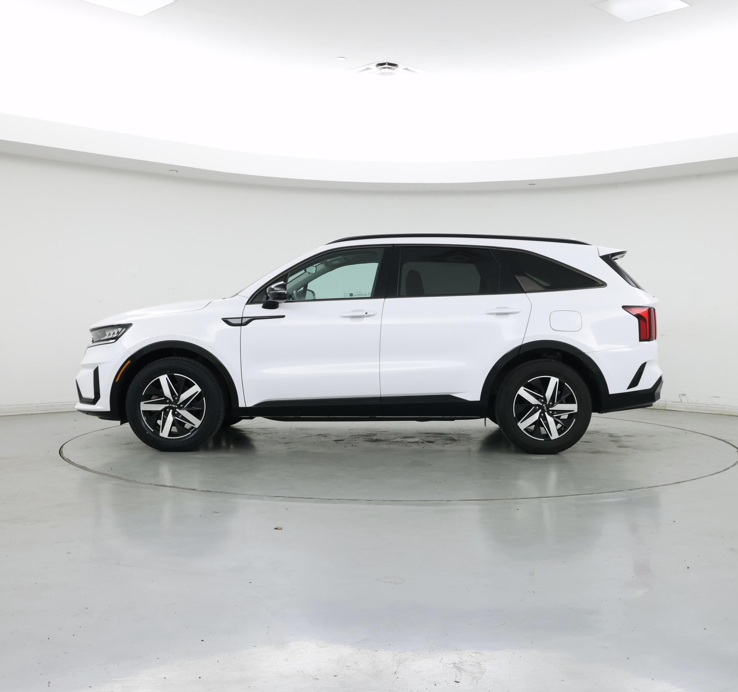 Thumbnail: 2023 Kia Sorento - 3