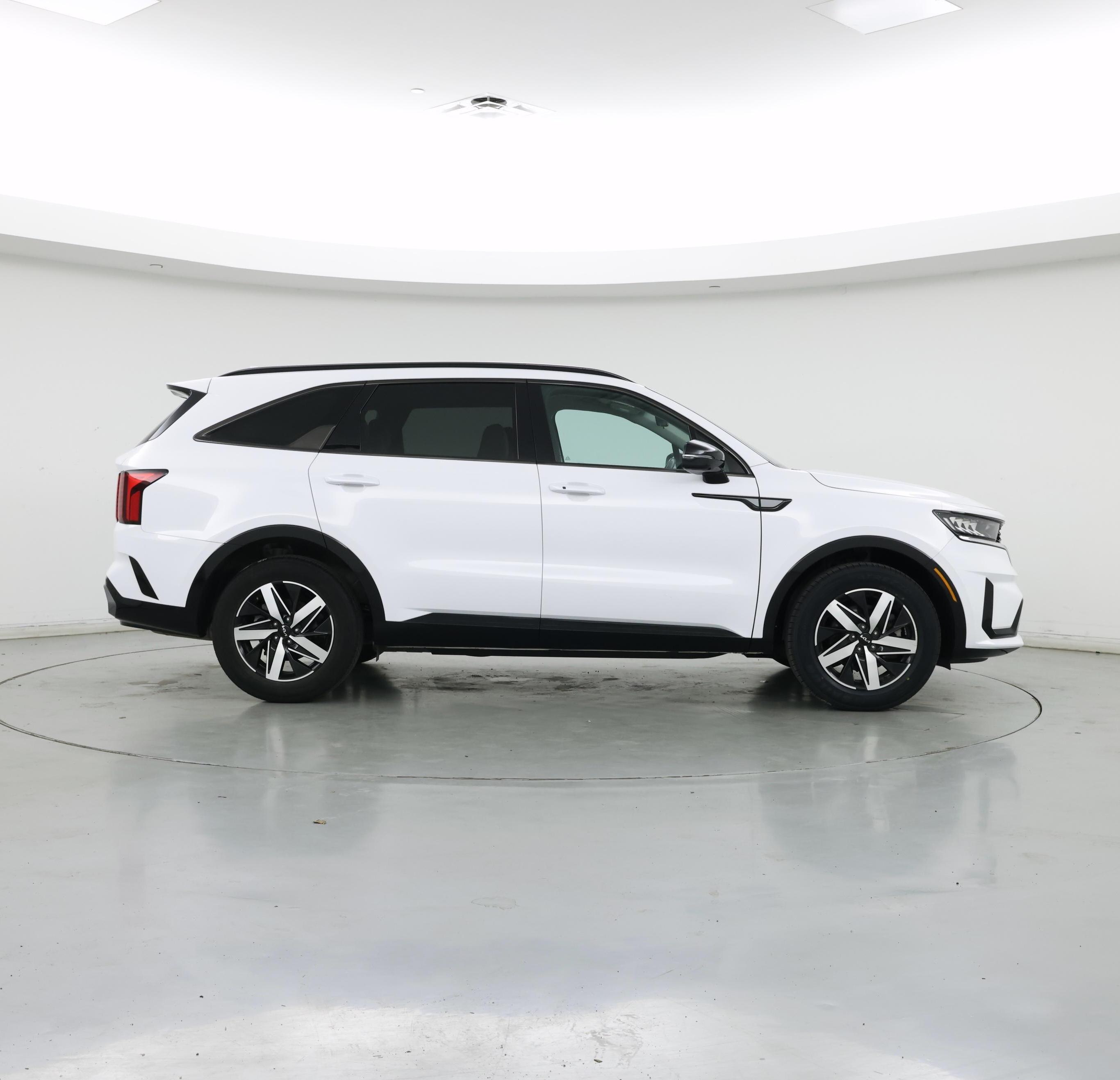Thumbnail: 2023 Kia Sorento - 7