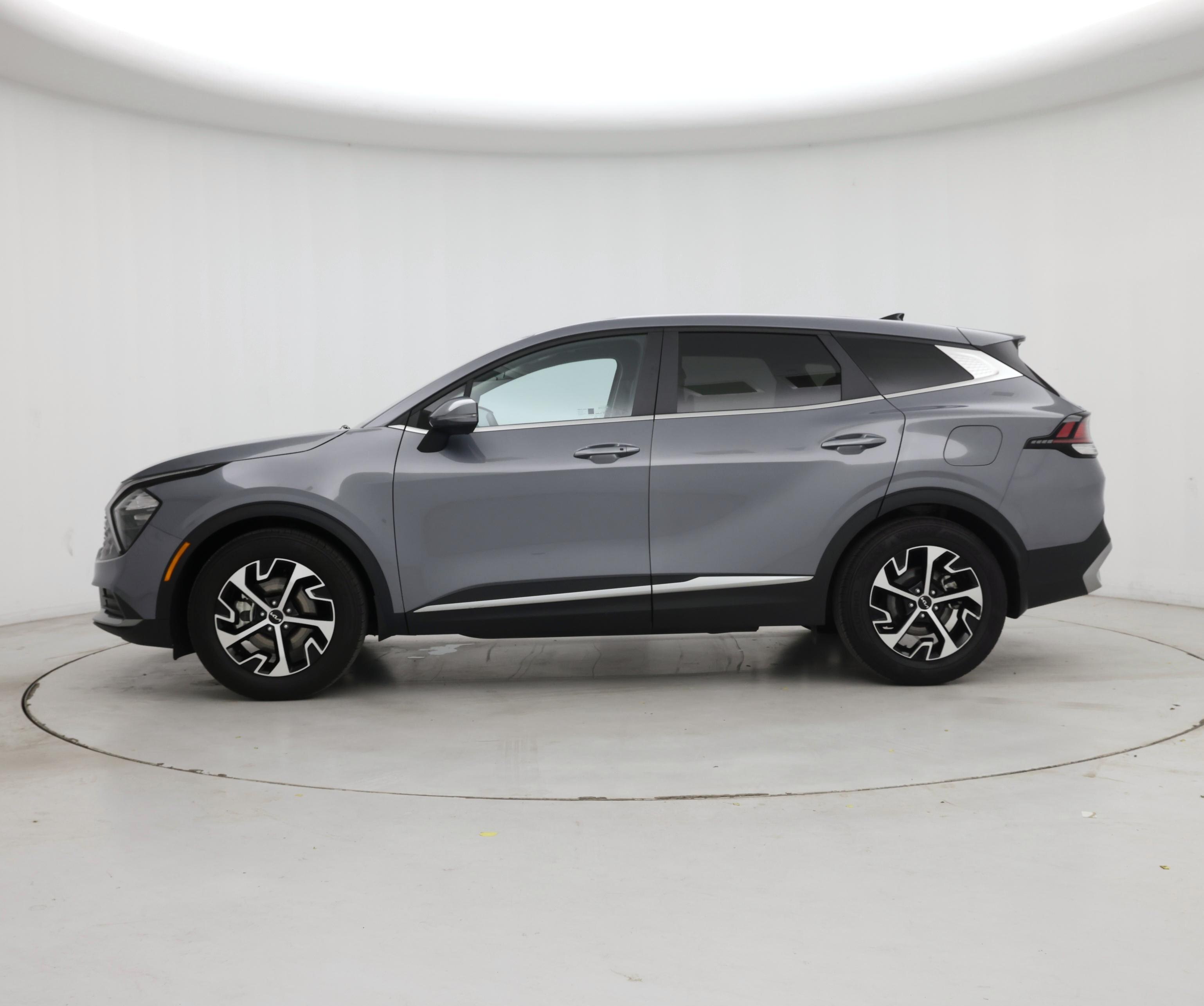 Thumbnail: 2023 Kia Sportage - 3