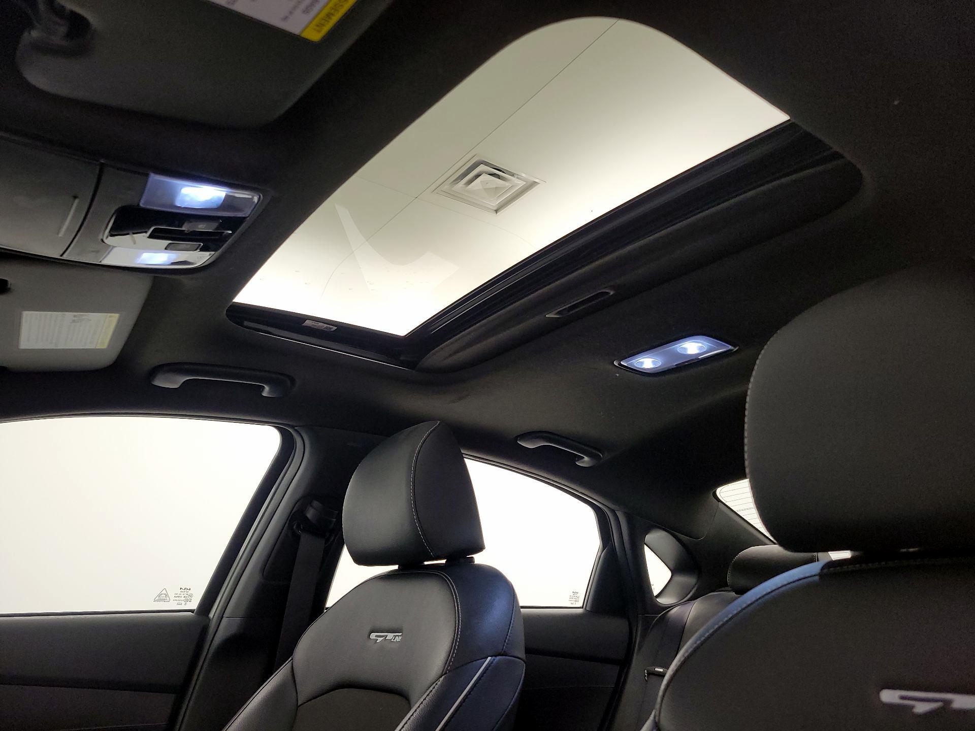 Thumbnail: 2023 Kia Forte - 20