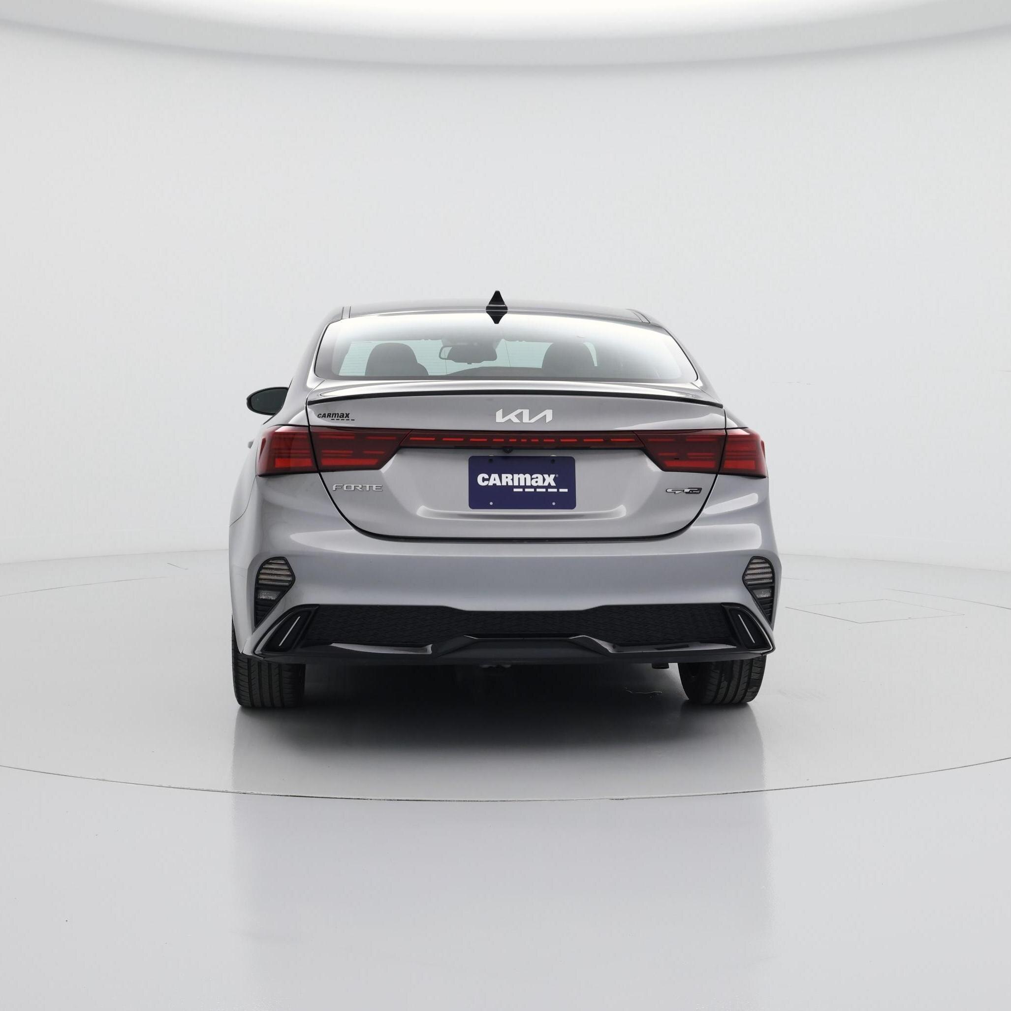 Thumbnail: 2023 Kia Forte - 6