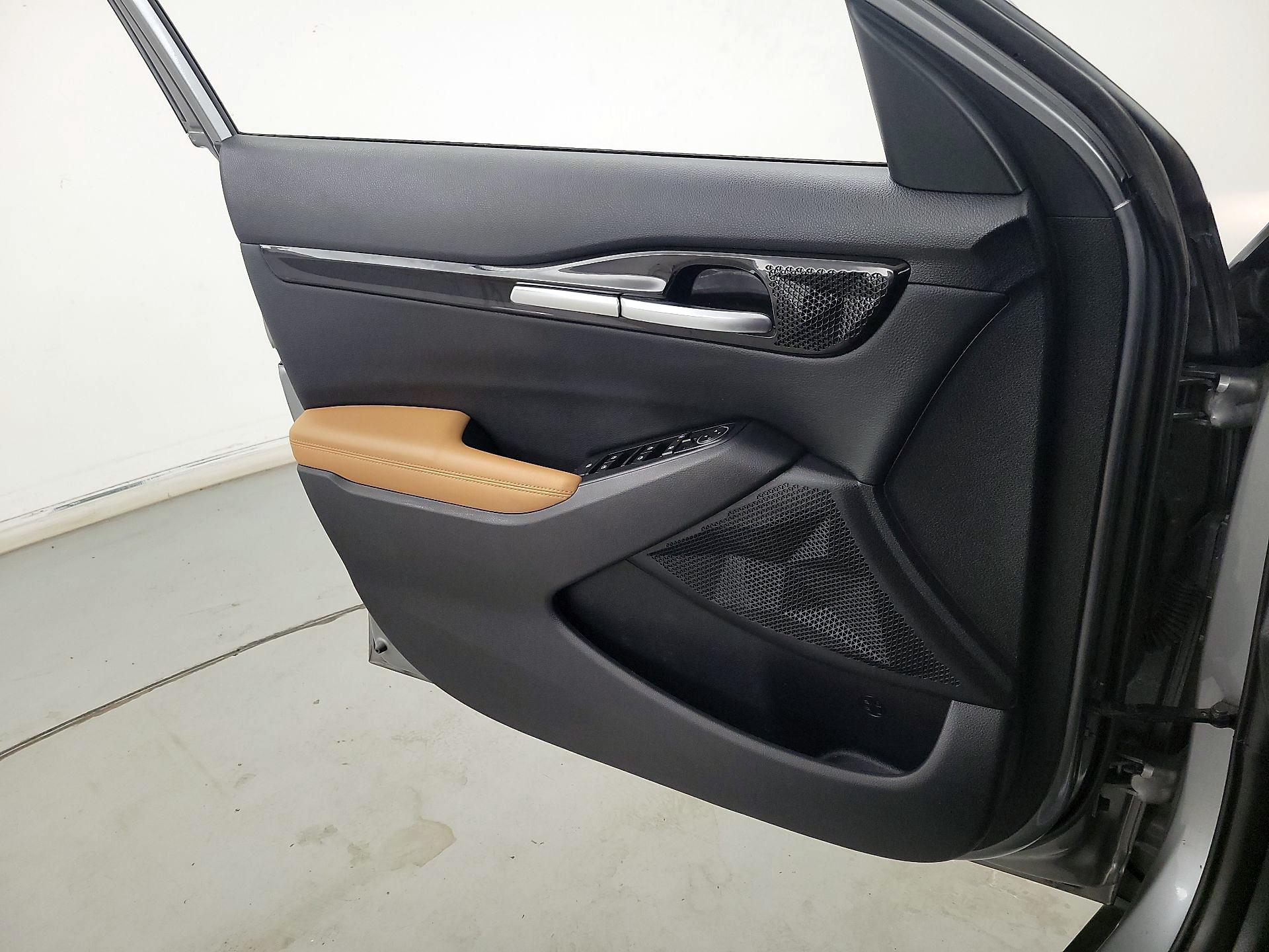 Thumbnail: 2024 Kia Seltos - 12