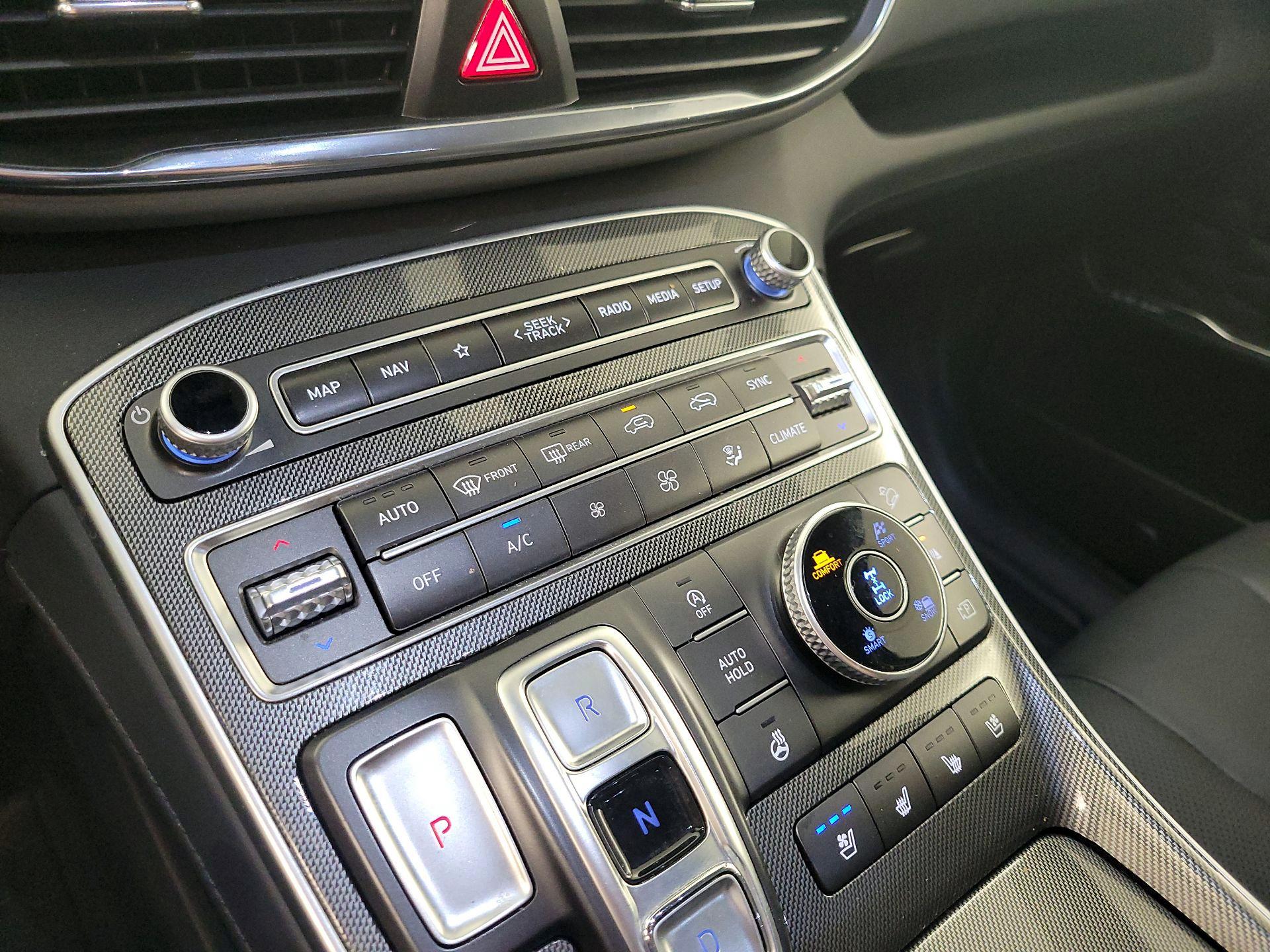 Thumbnail: 2023 Hyundai Santa Fe - 17