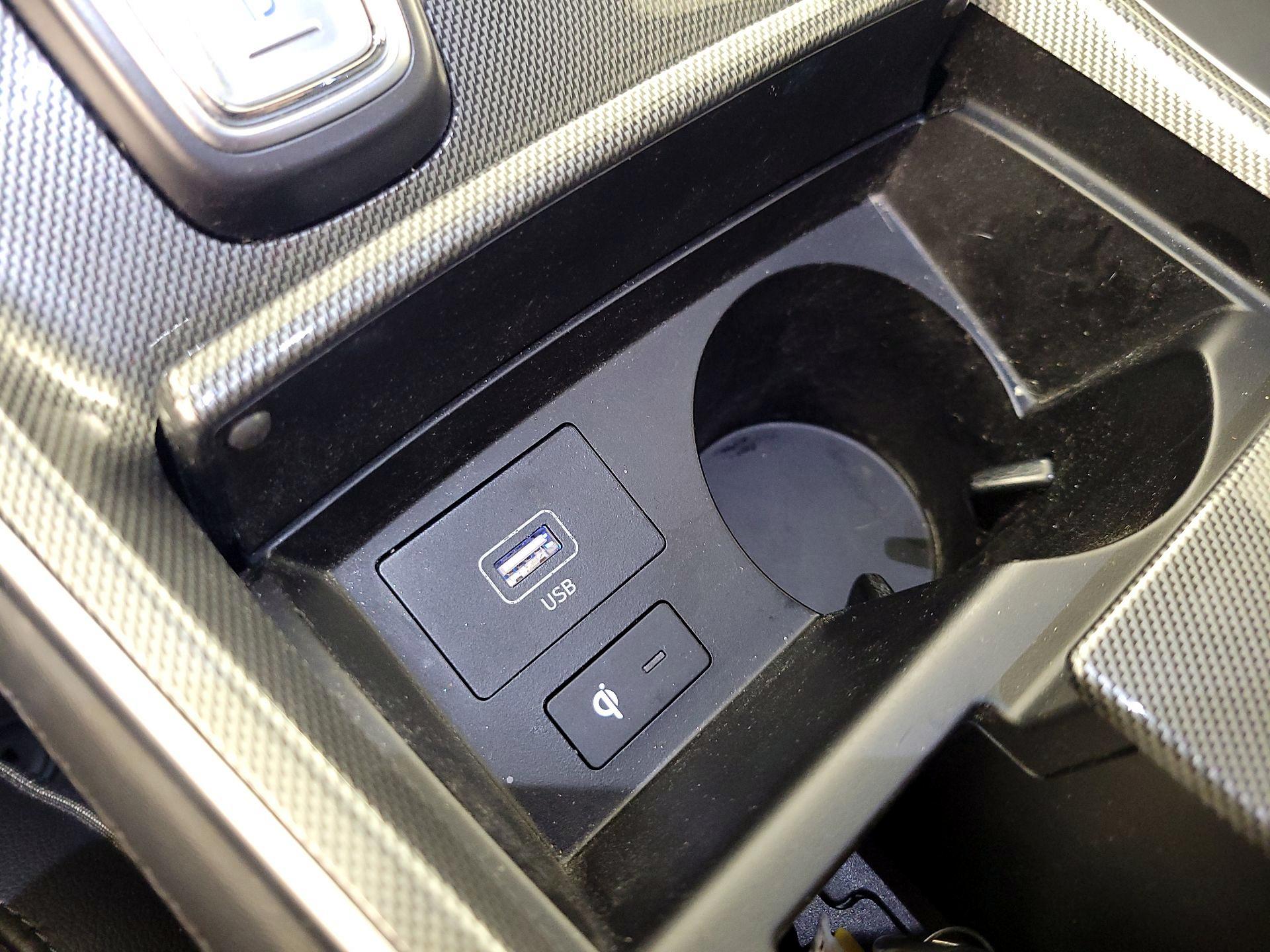 Thumbnail: 2023 Hyundai Santa Fe - 19