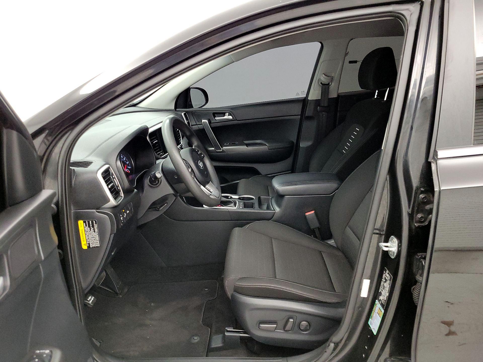 Thumbnail: 2022 Kia Sportage - 11