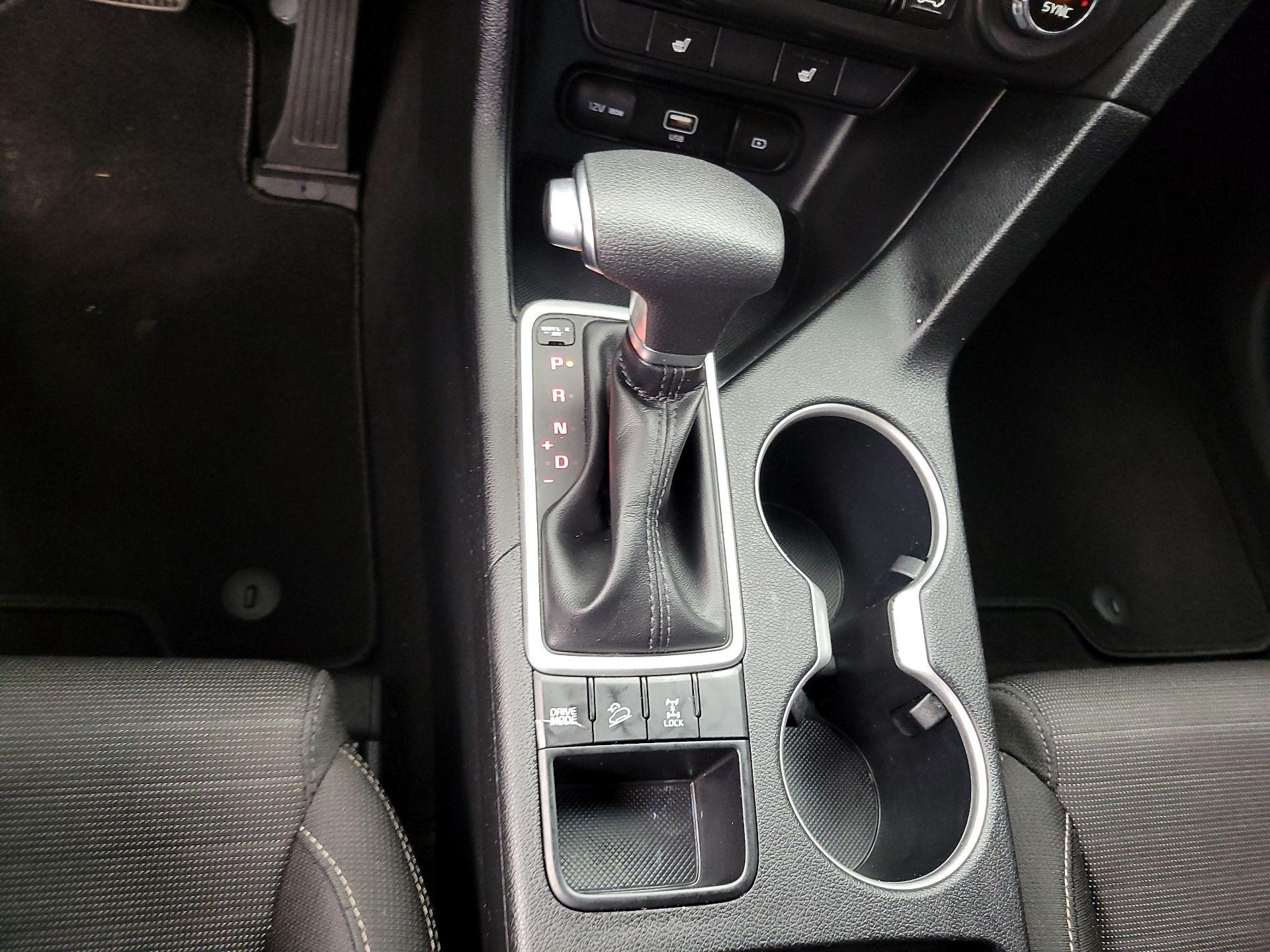 Thumbnail: 2022 Kia Sportage - 17