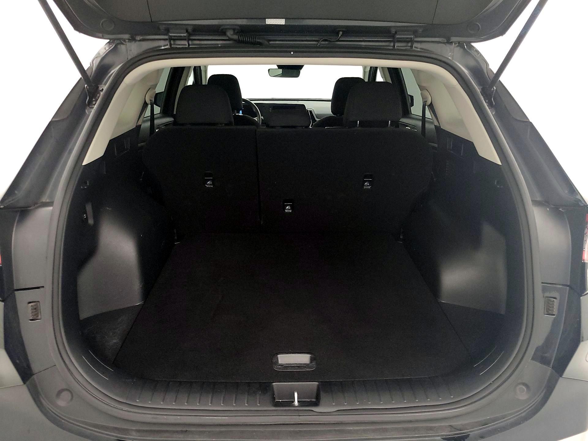 Thumbnail: 2023 Kia Sportage - 20