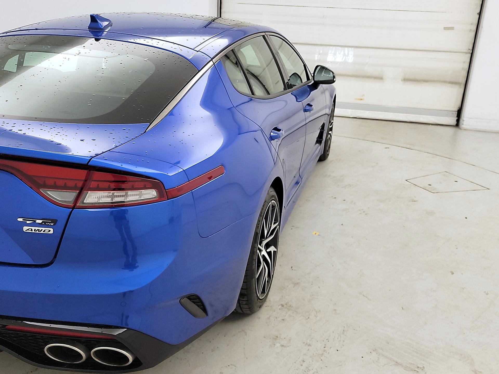 Thumbnail: 2022 Kia Stinger - 5