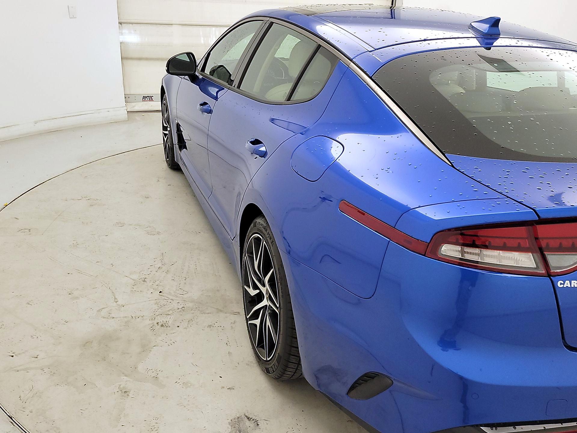 Thumbnail: 2022 Kia Stinger - 7