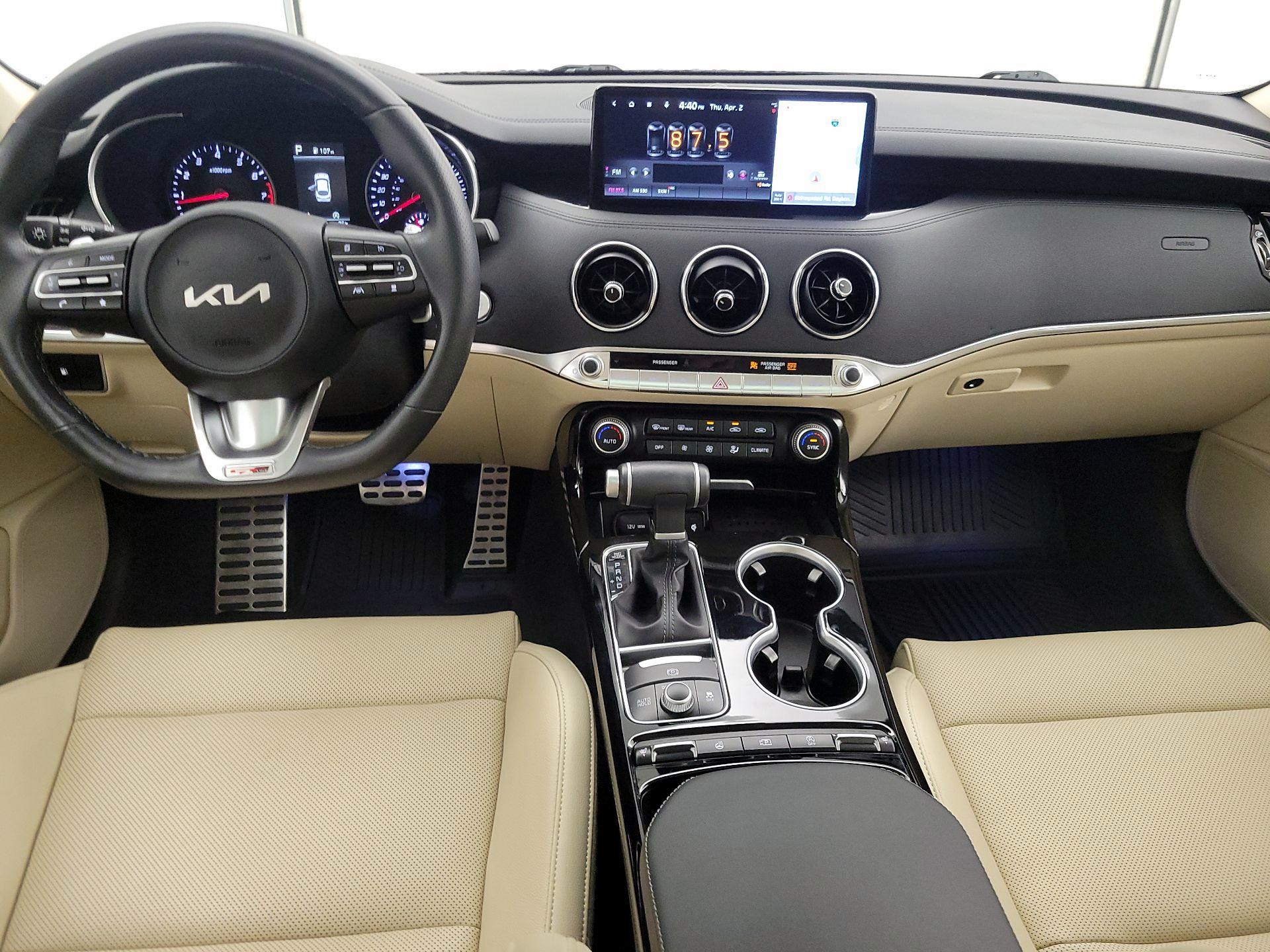 Thumbnail: 2022 Kia Stinger - 8