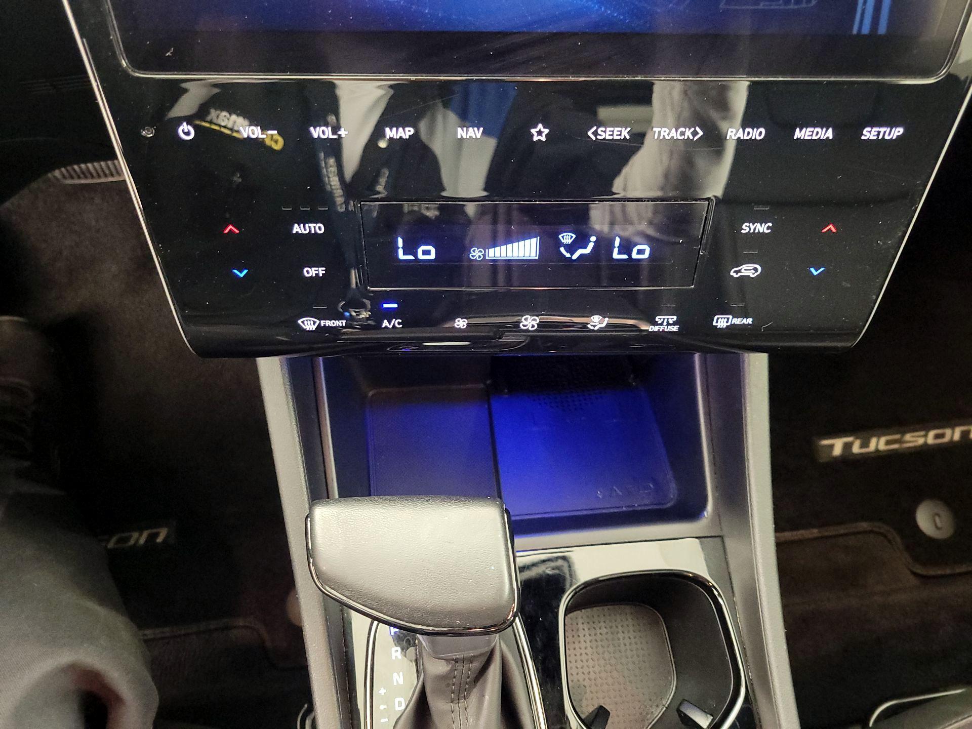 Thumbnail: 2023 Hyundai Tucson - 17