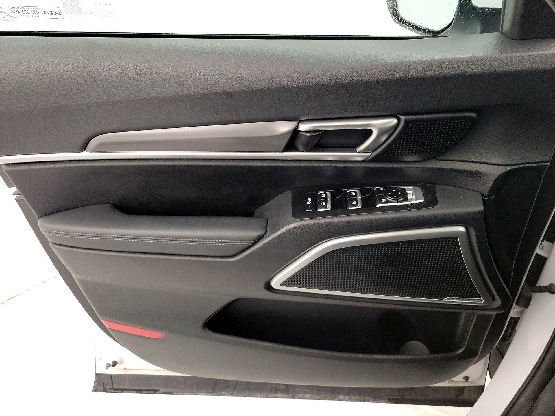 Thumbnail: 2023 Kia Telluride - 12