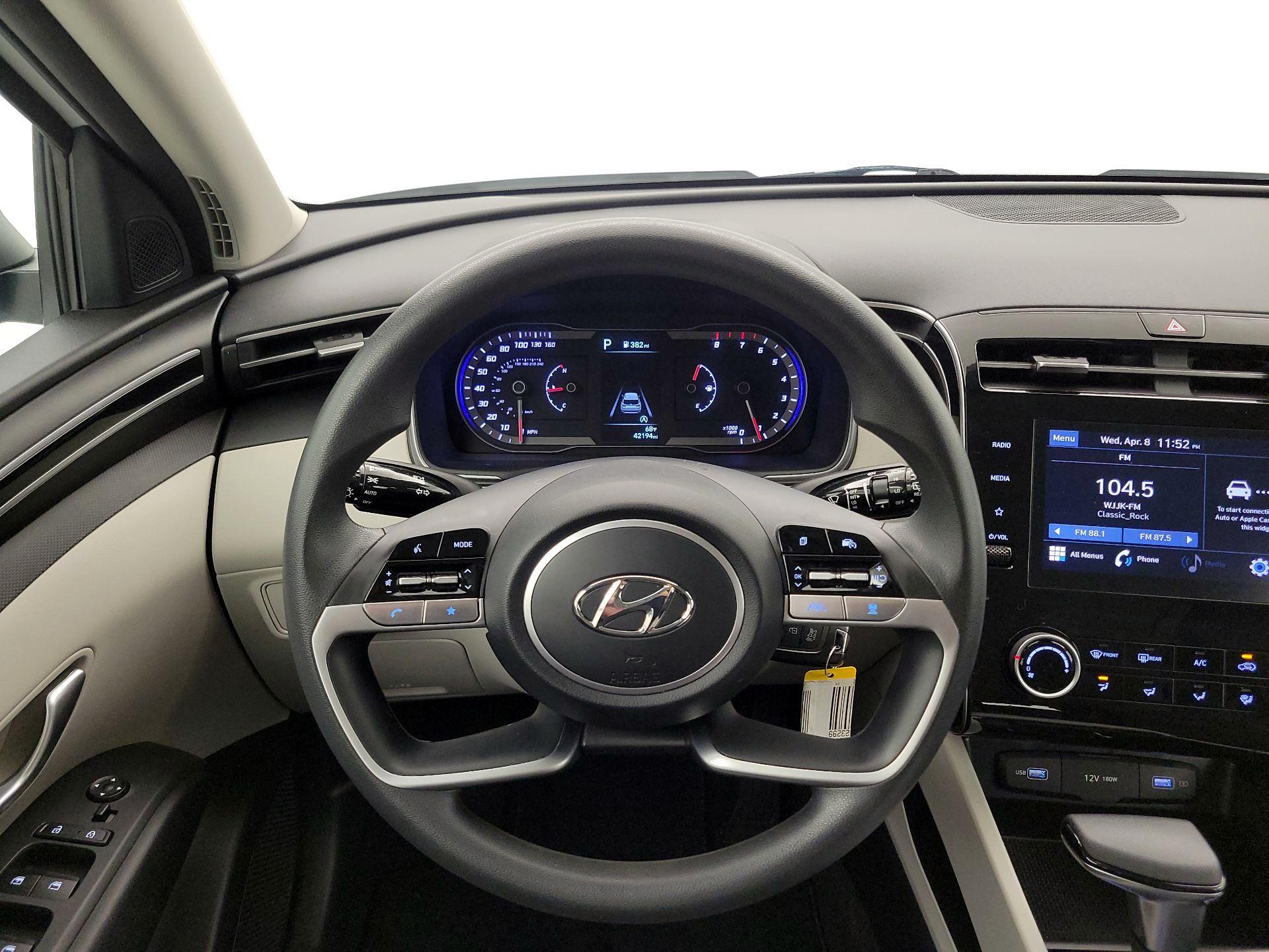 Thumbnail: 2023 Hyundai Tucson - 10